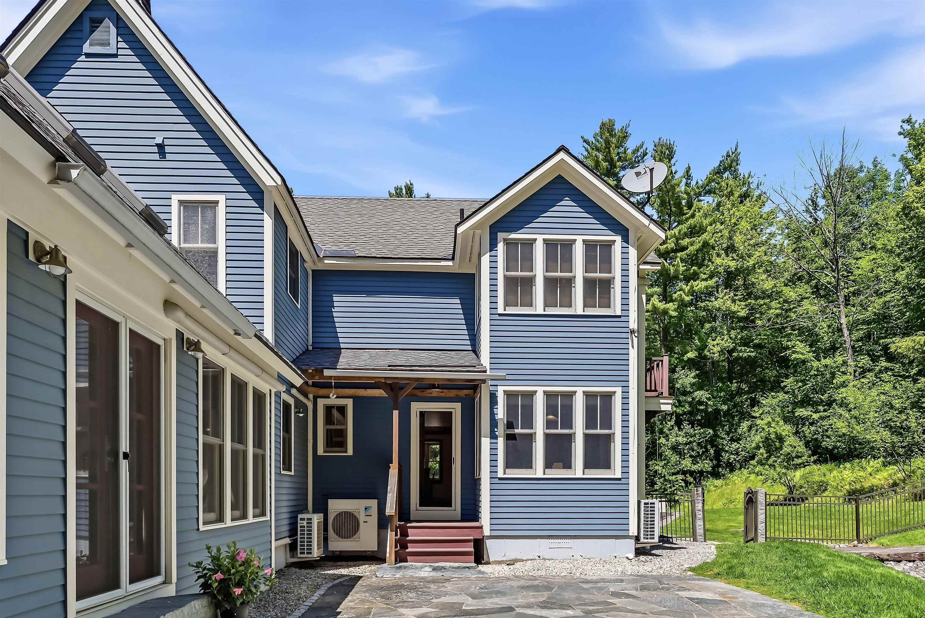 1087 County Rd, Walpole, NH 03608