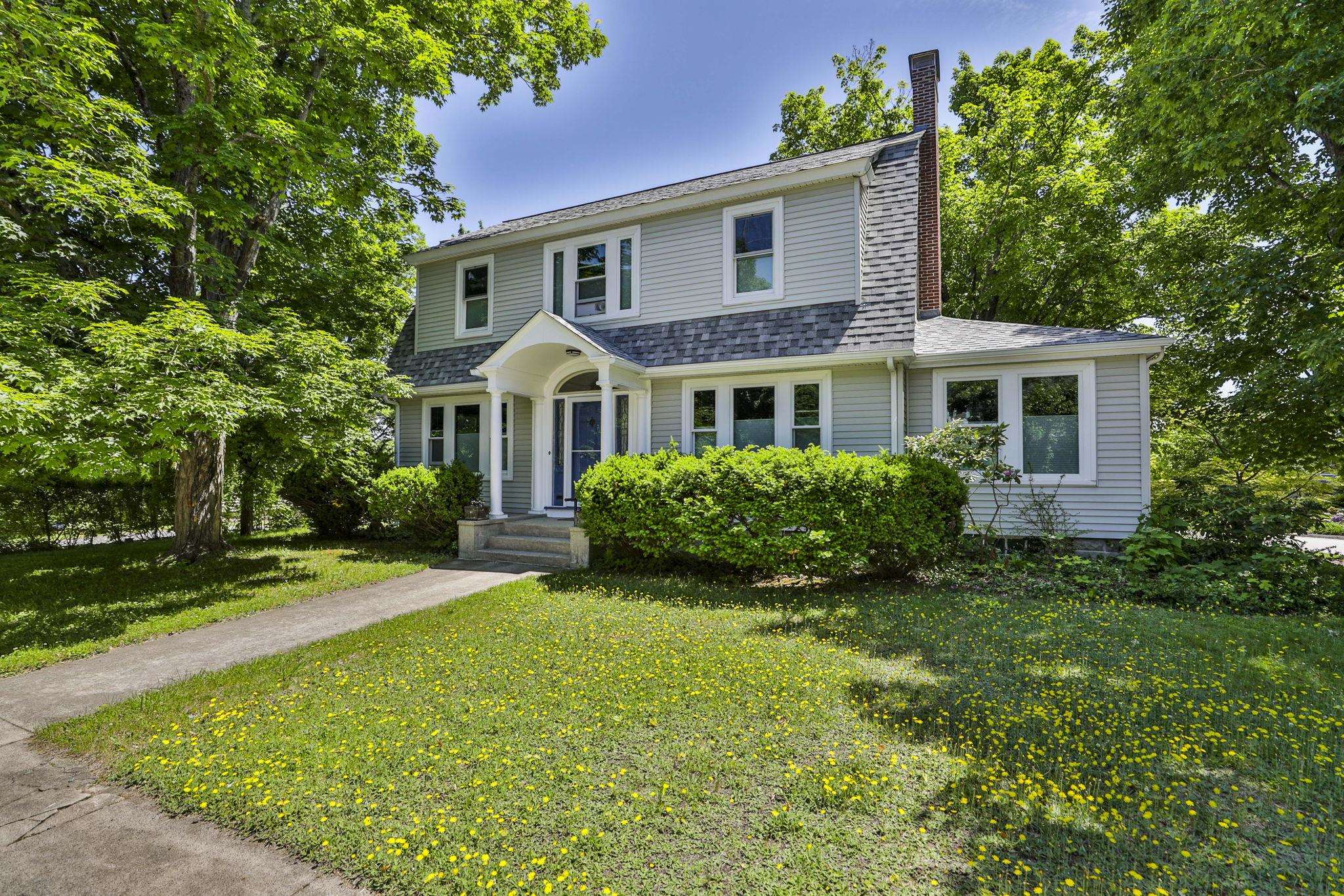 40 Stark St, Nashua, NH 03064
