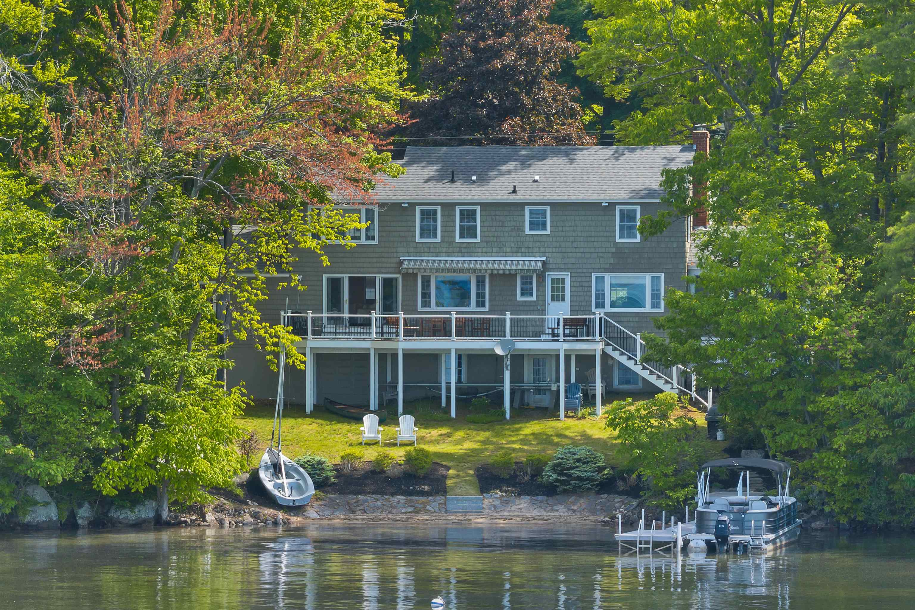 204 Shore Dr, Laconia, NH 03247