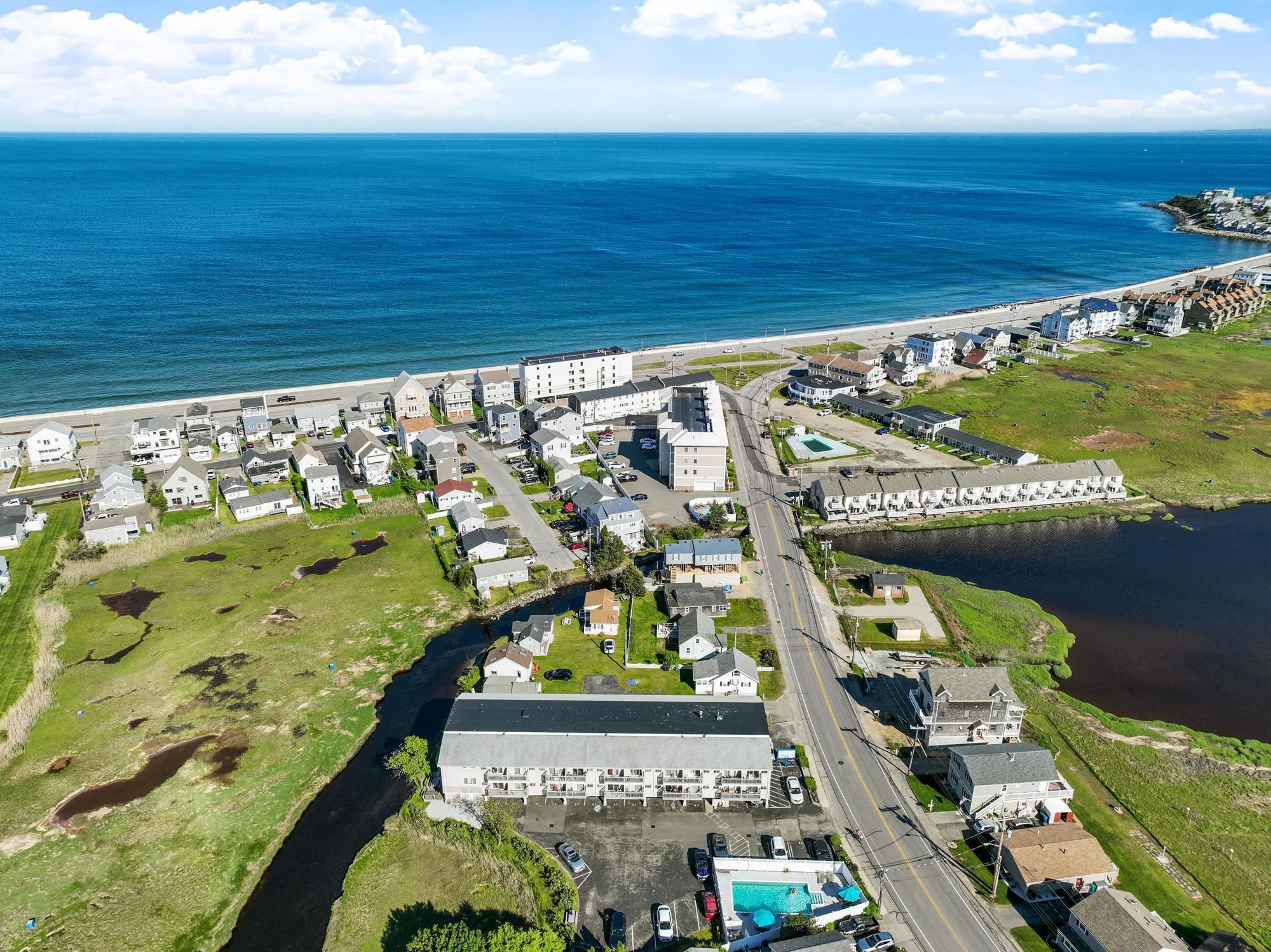 550 Winnacunnet Rd #313, Hampton, NH 03842
