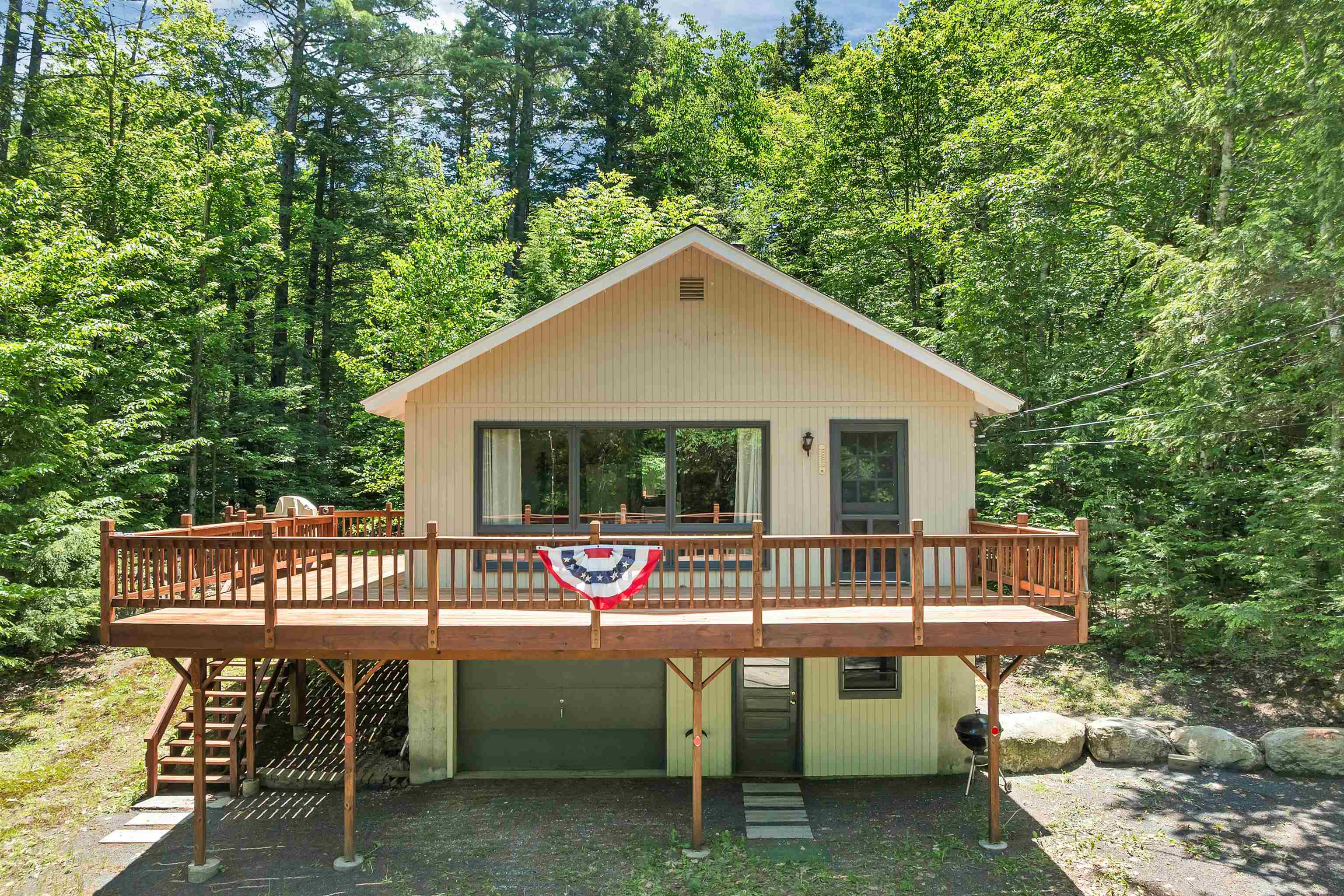 177 Alton Shores Rd, Alton, NH 03810