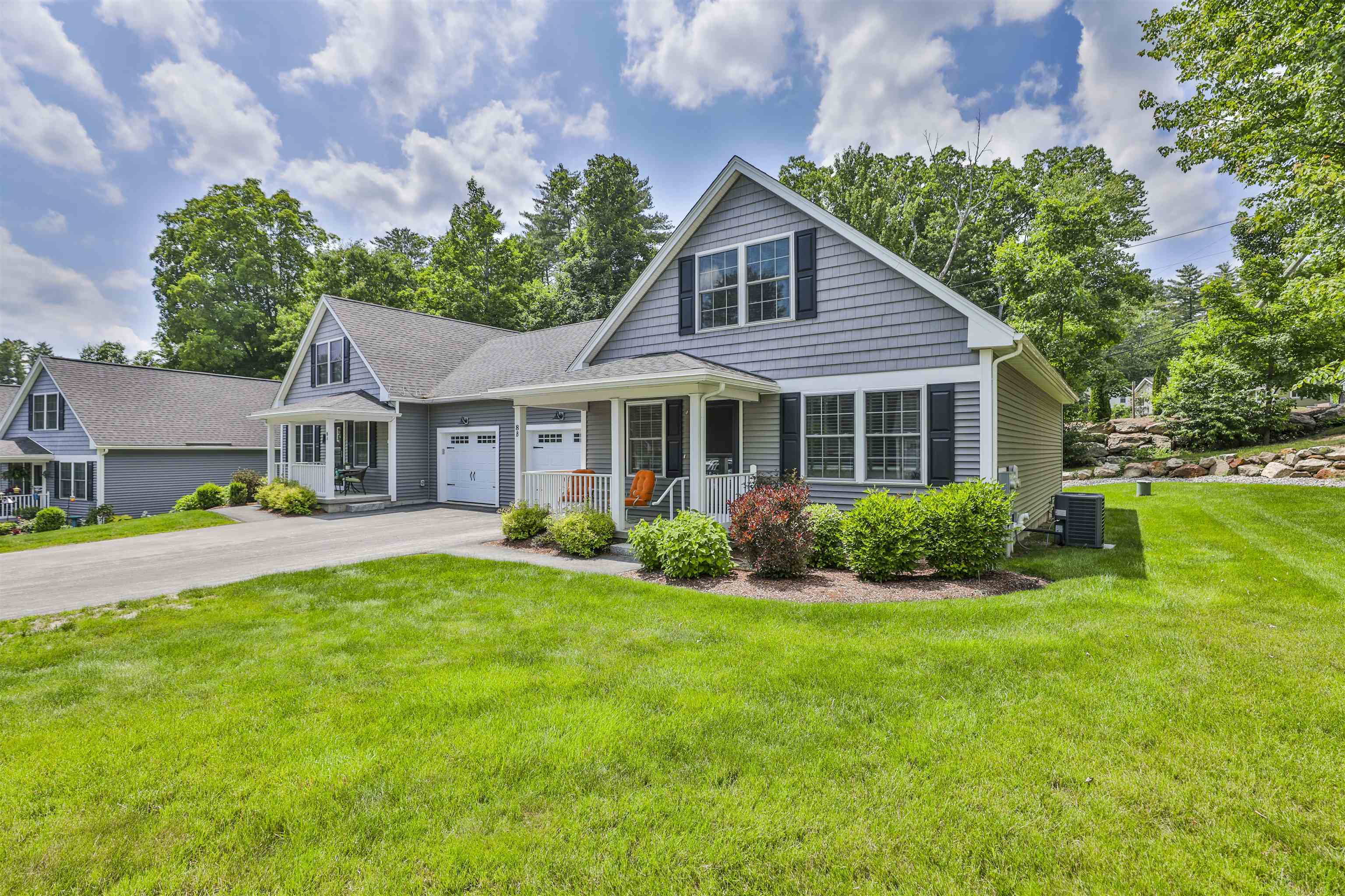 8 Cedar Way #B, Goffstown, NH 03045