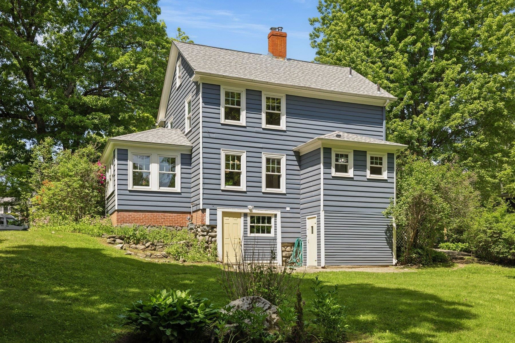 80 Madbury Rd, Durham, NH 03824