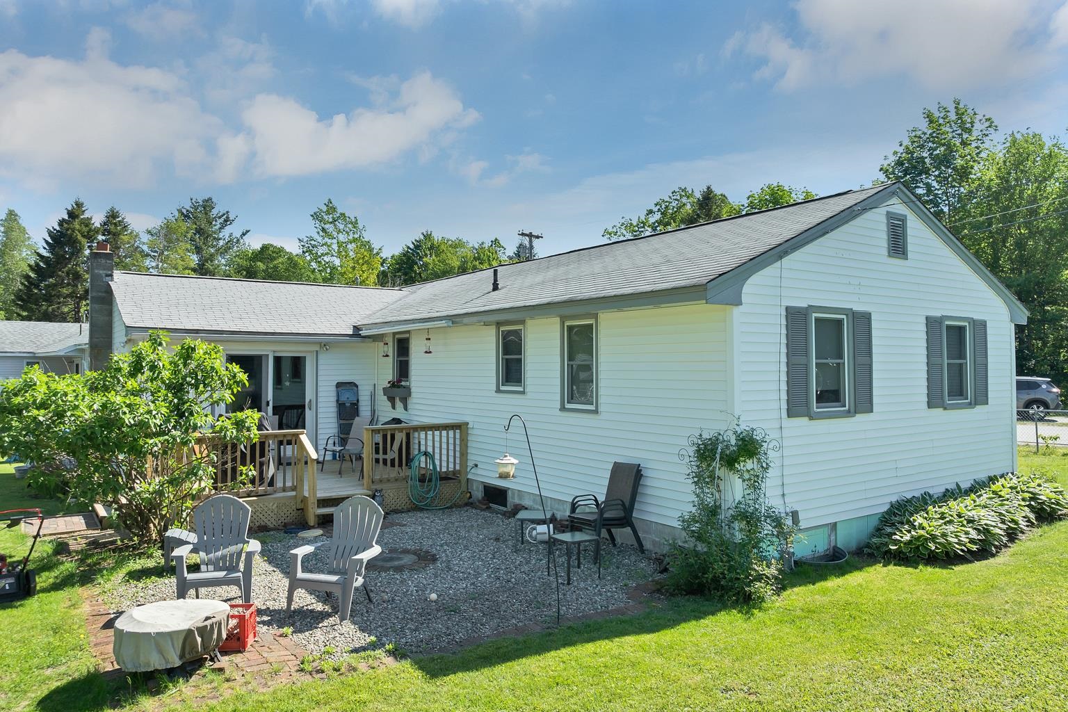 76 Maltais Farm Rd, Lincoln, NH 03251