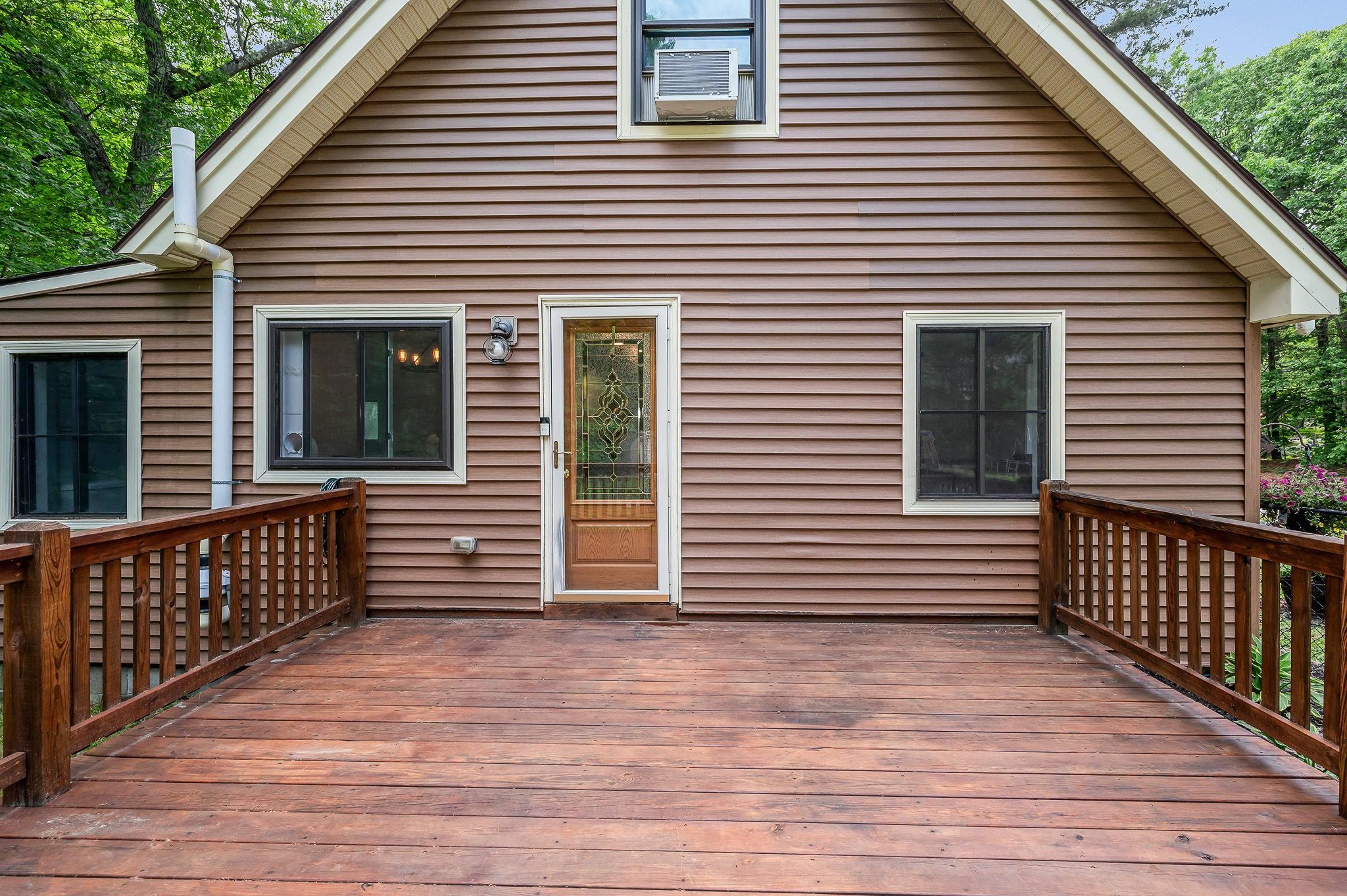 32 Honor Roll Rd, Pelham, NH 03076