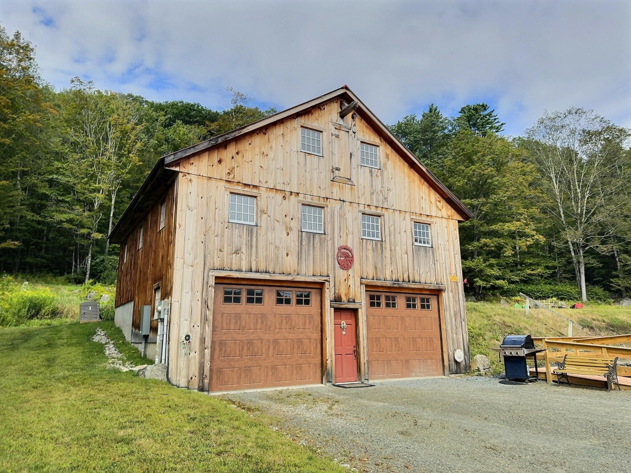 104 Newbury Rd, Sutton, NH 03221