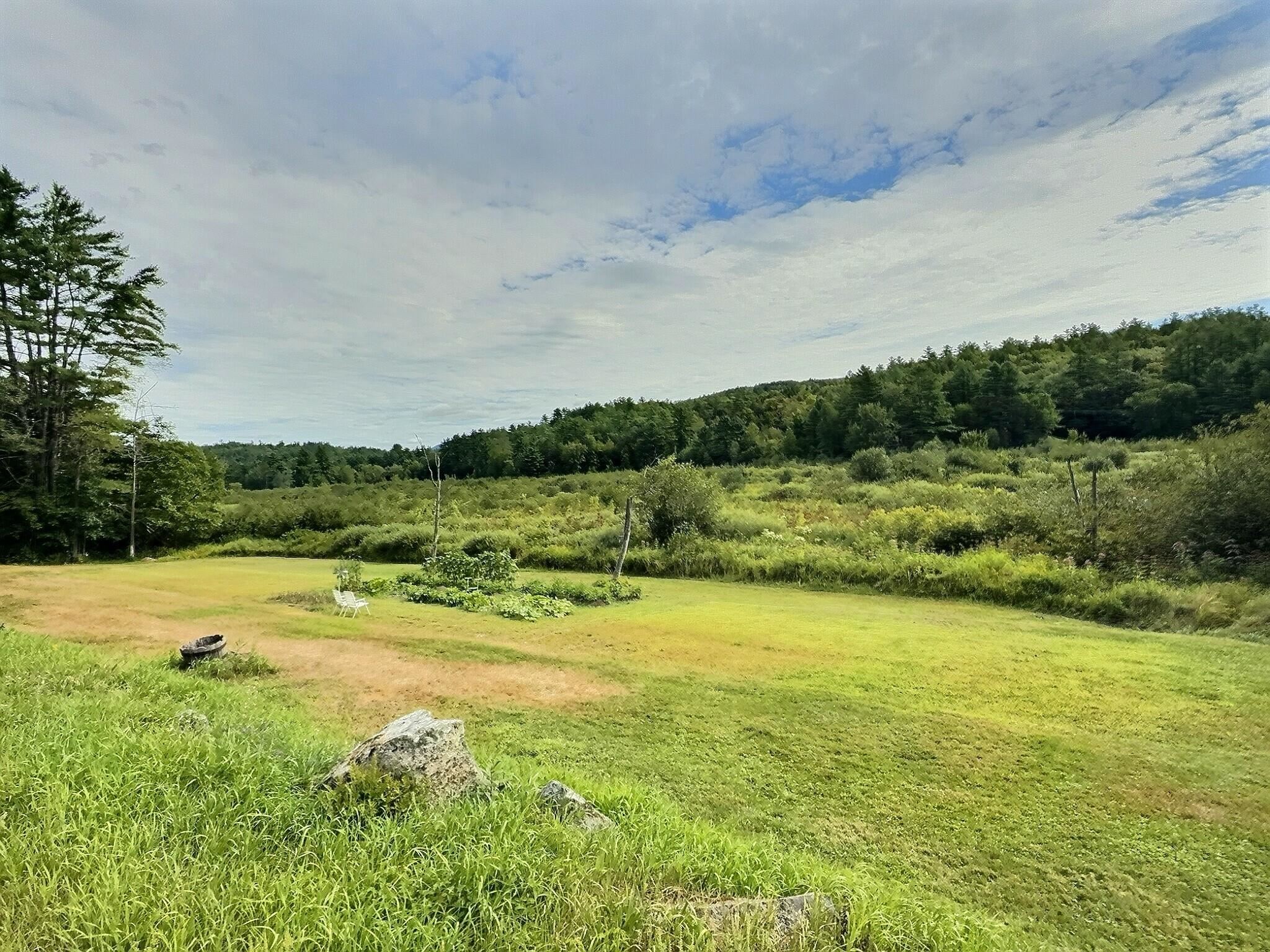 104 Newbury Rd, Sutton, NH 03221