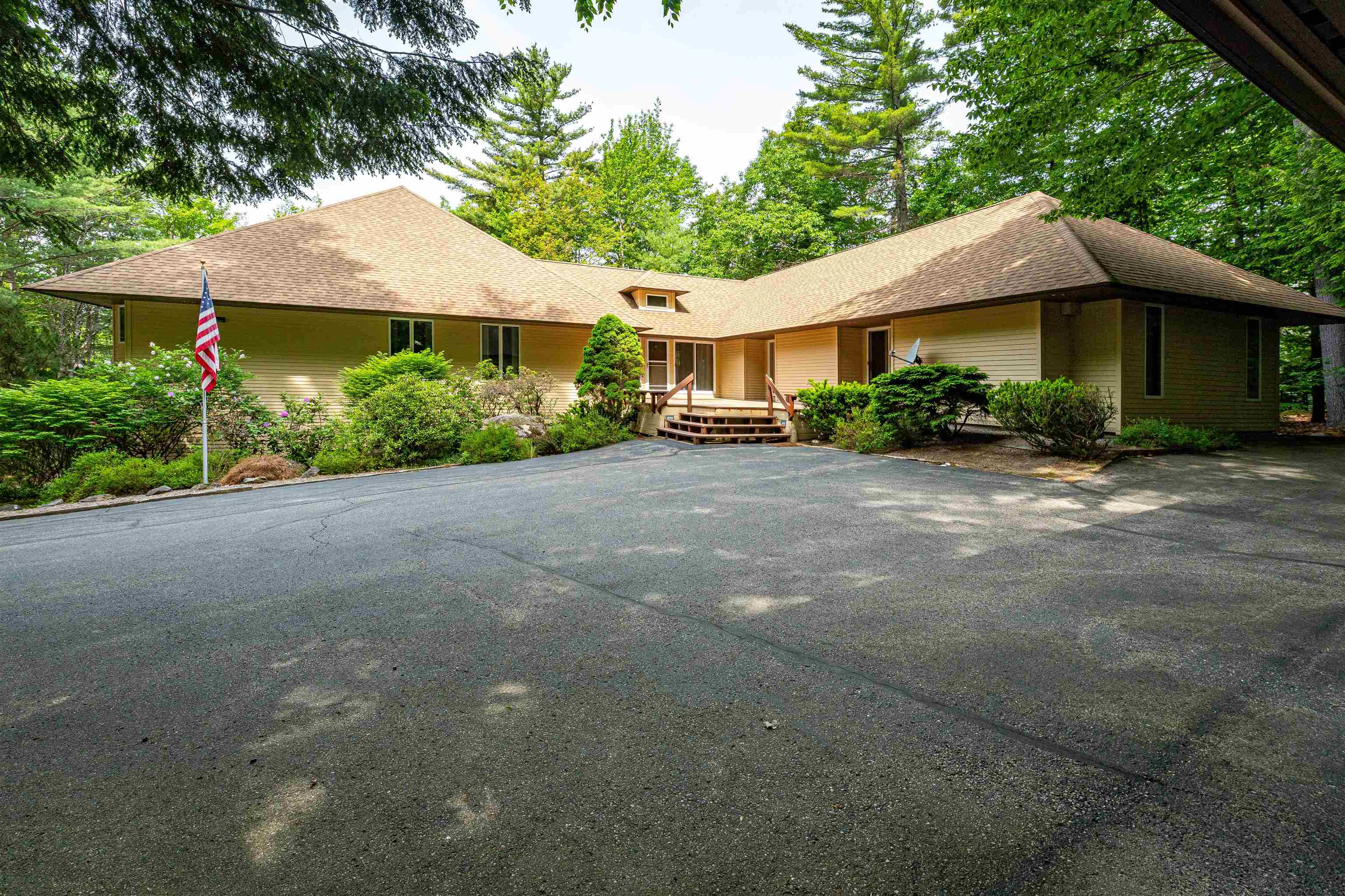 Bartlett NH&nbsp;Home for sale $$950,000 $280 per sq.ft.