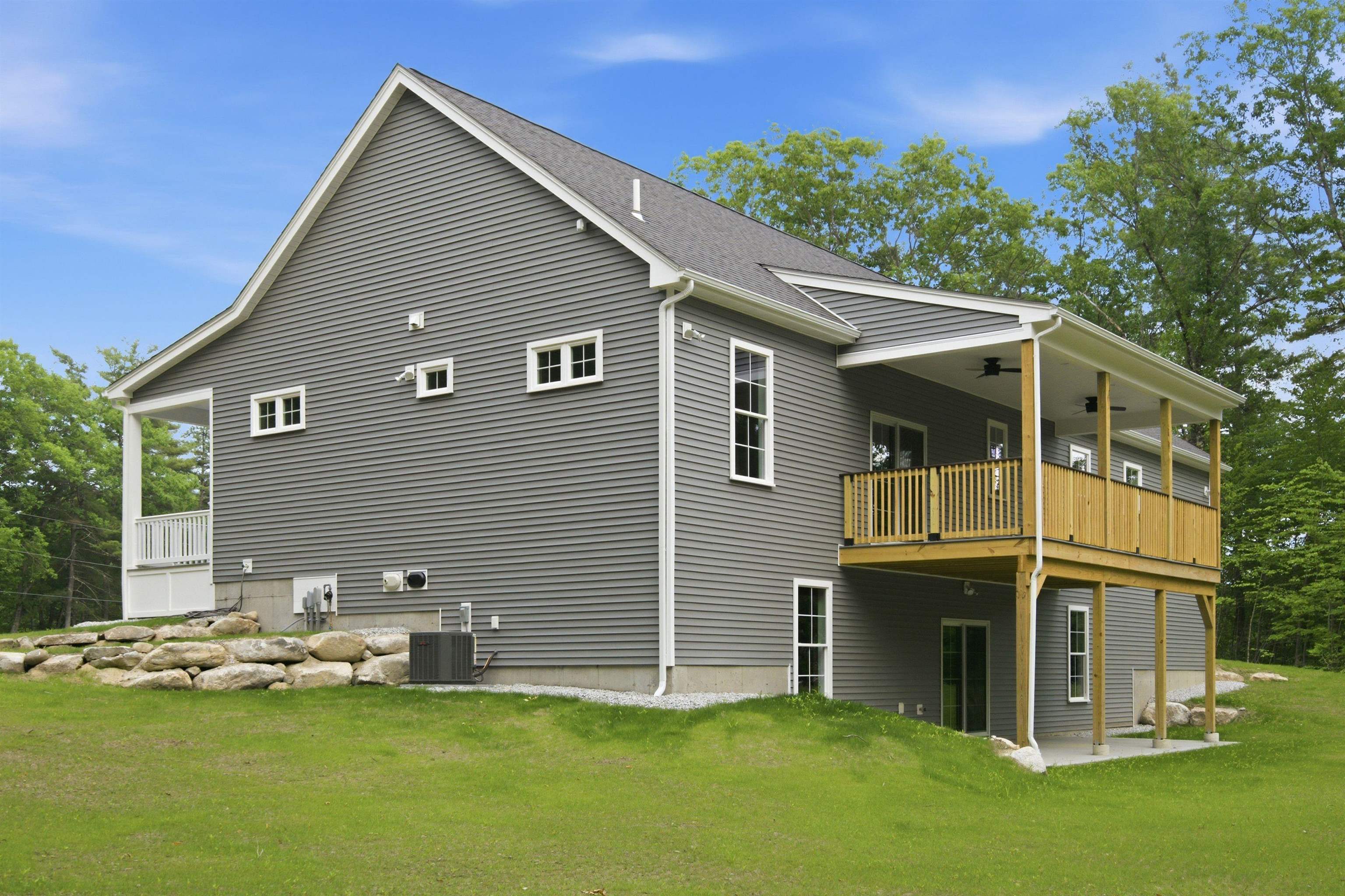 1187 Brookline Rd, Mason, NH 03048