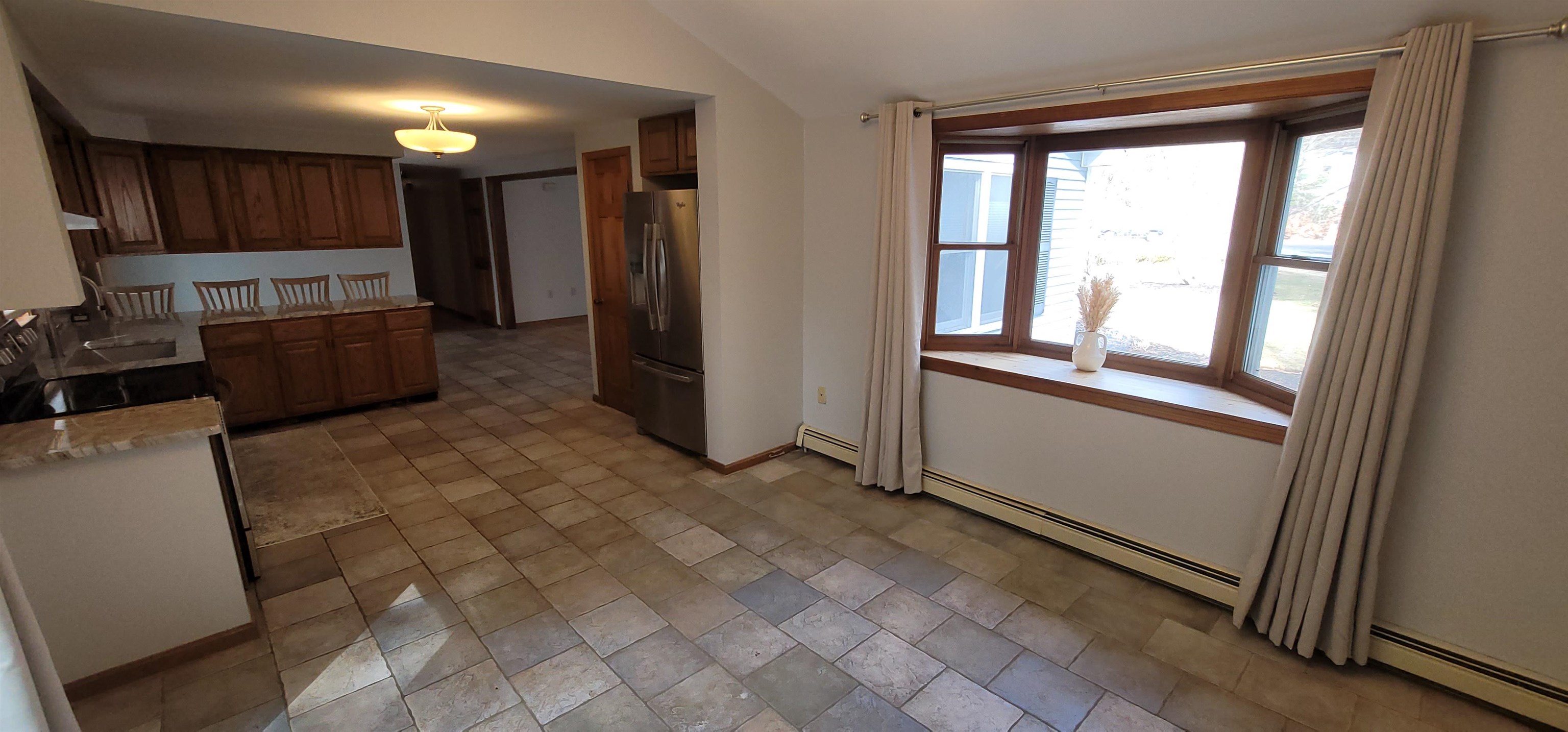 119 Haverhill Rd, Windham, NH 03087
