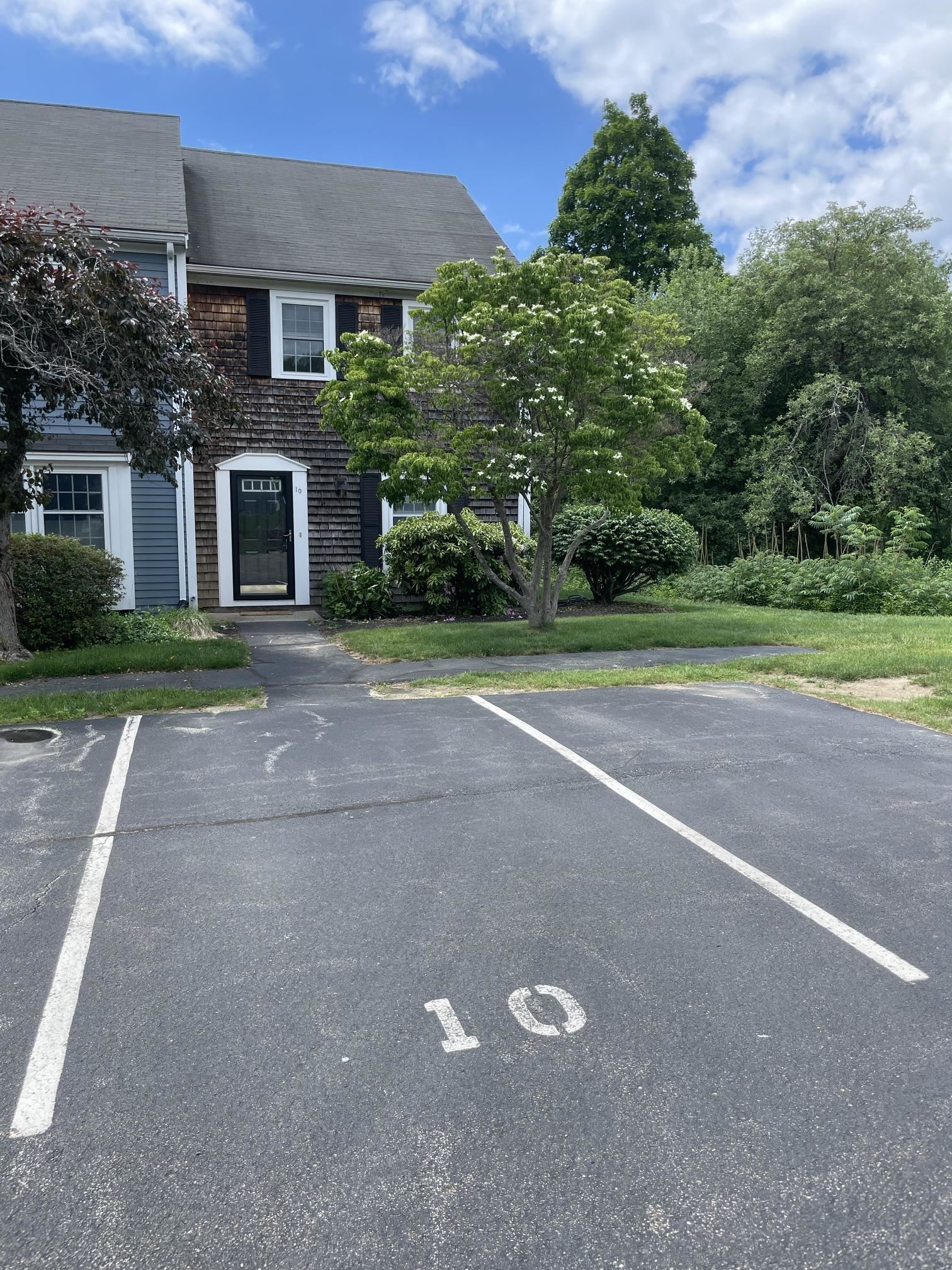 1275 Maplewood Ave #10, Portsmouth, NH 03801