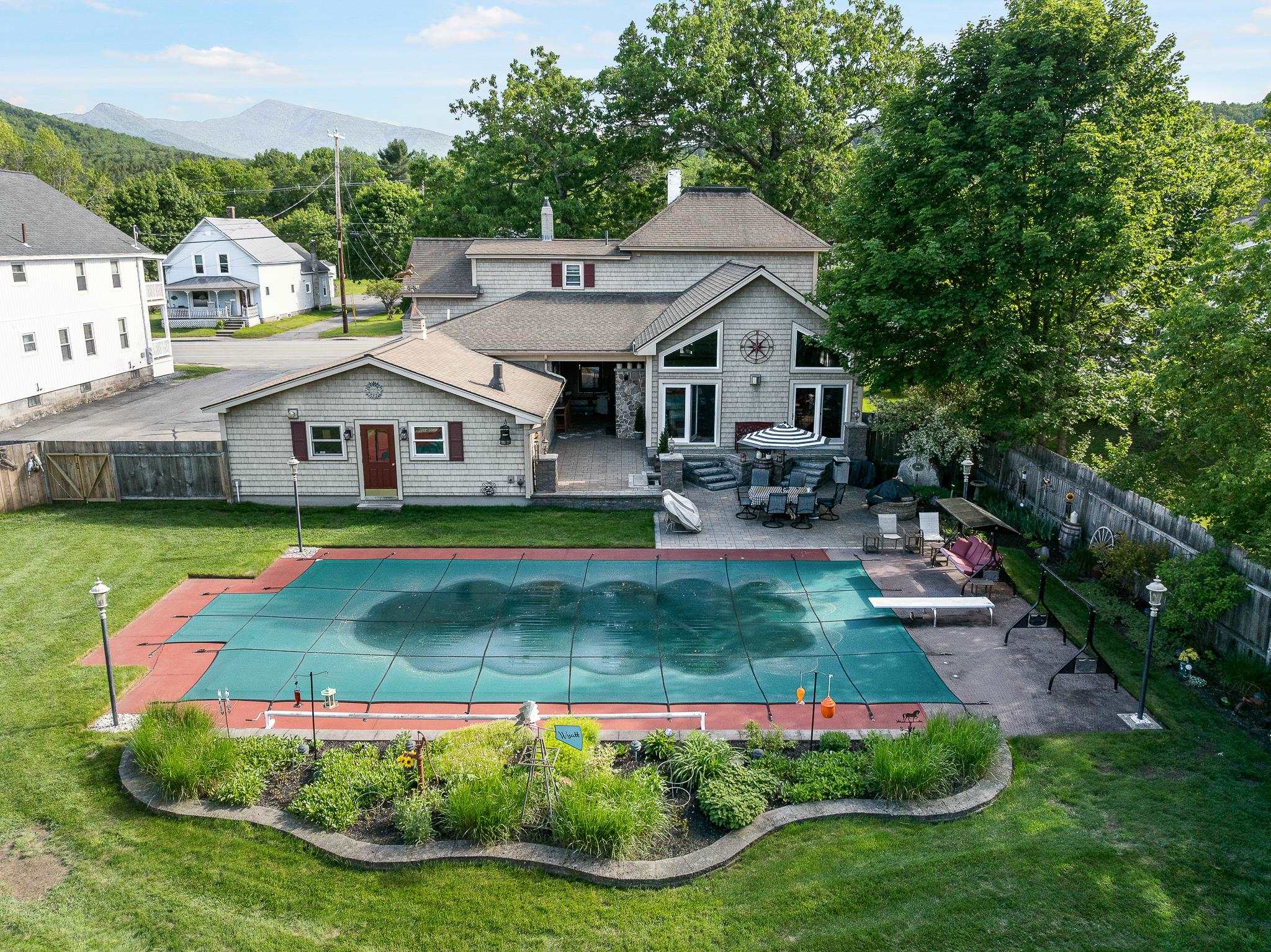 40 Main St, Gorham, NH 03581