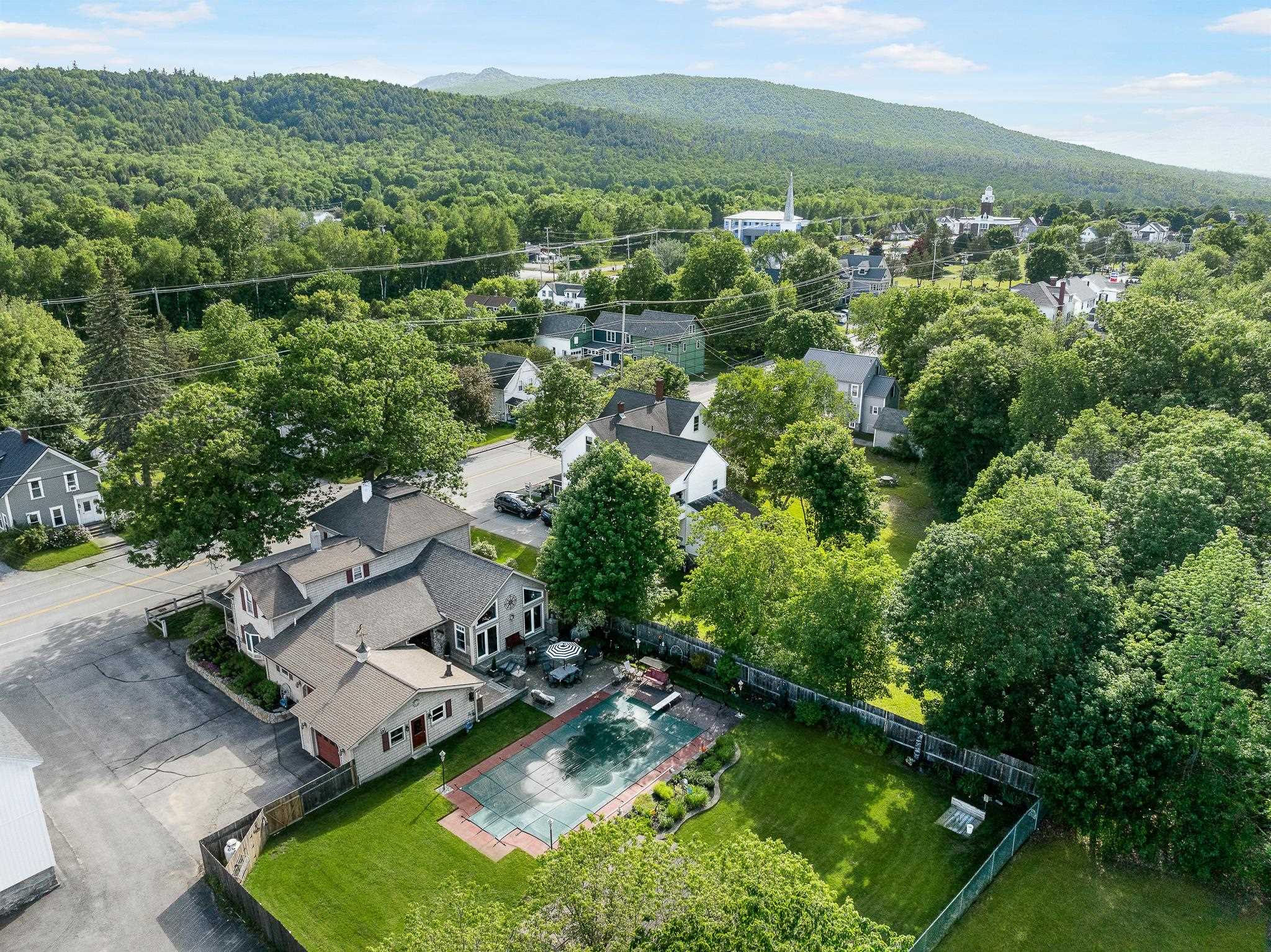 40 Main St, Gorham, NH 03581