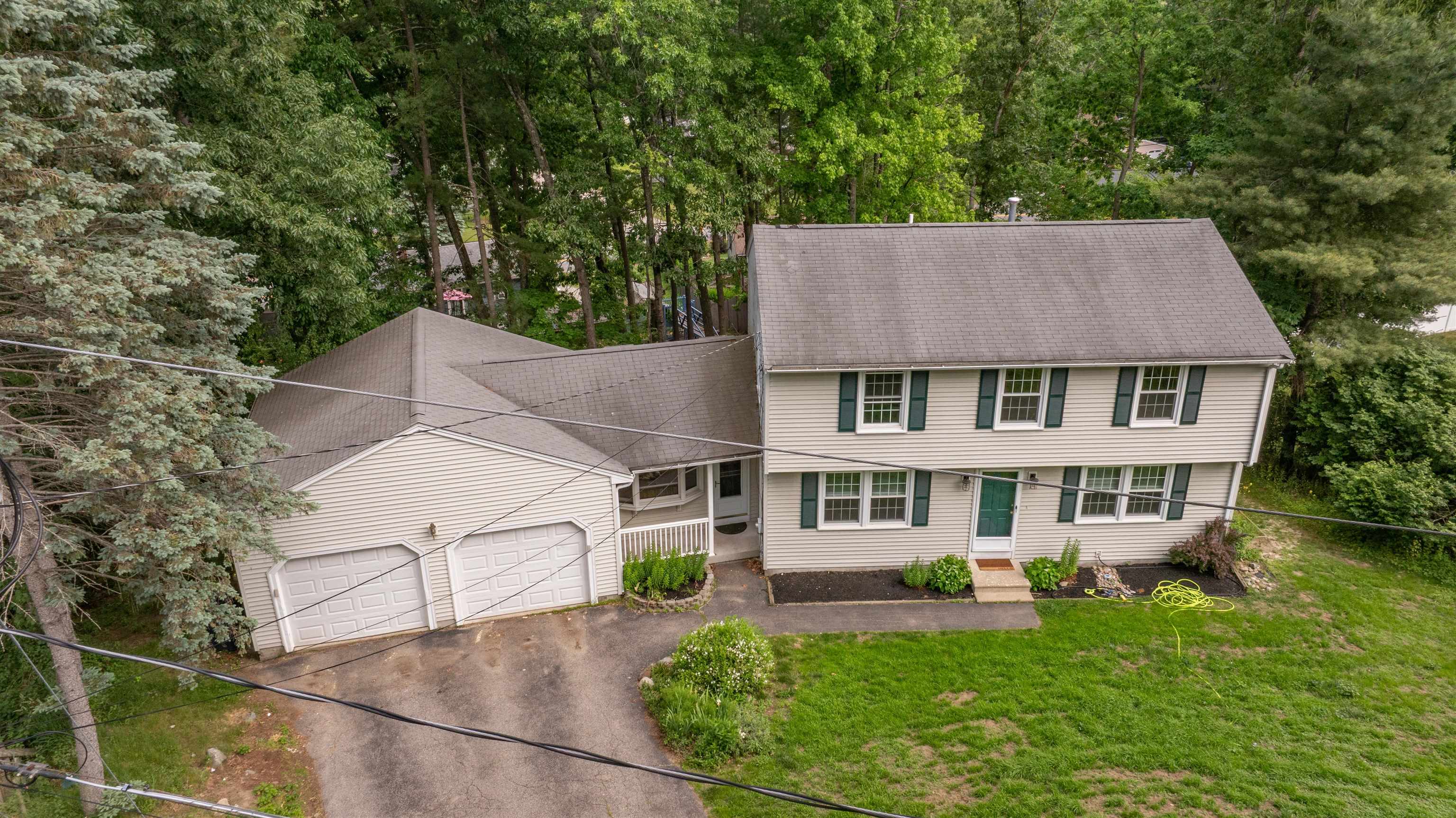 7 Ronnie Dr, Nashua, NH 03062