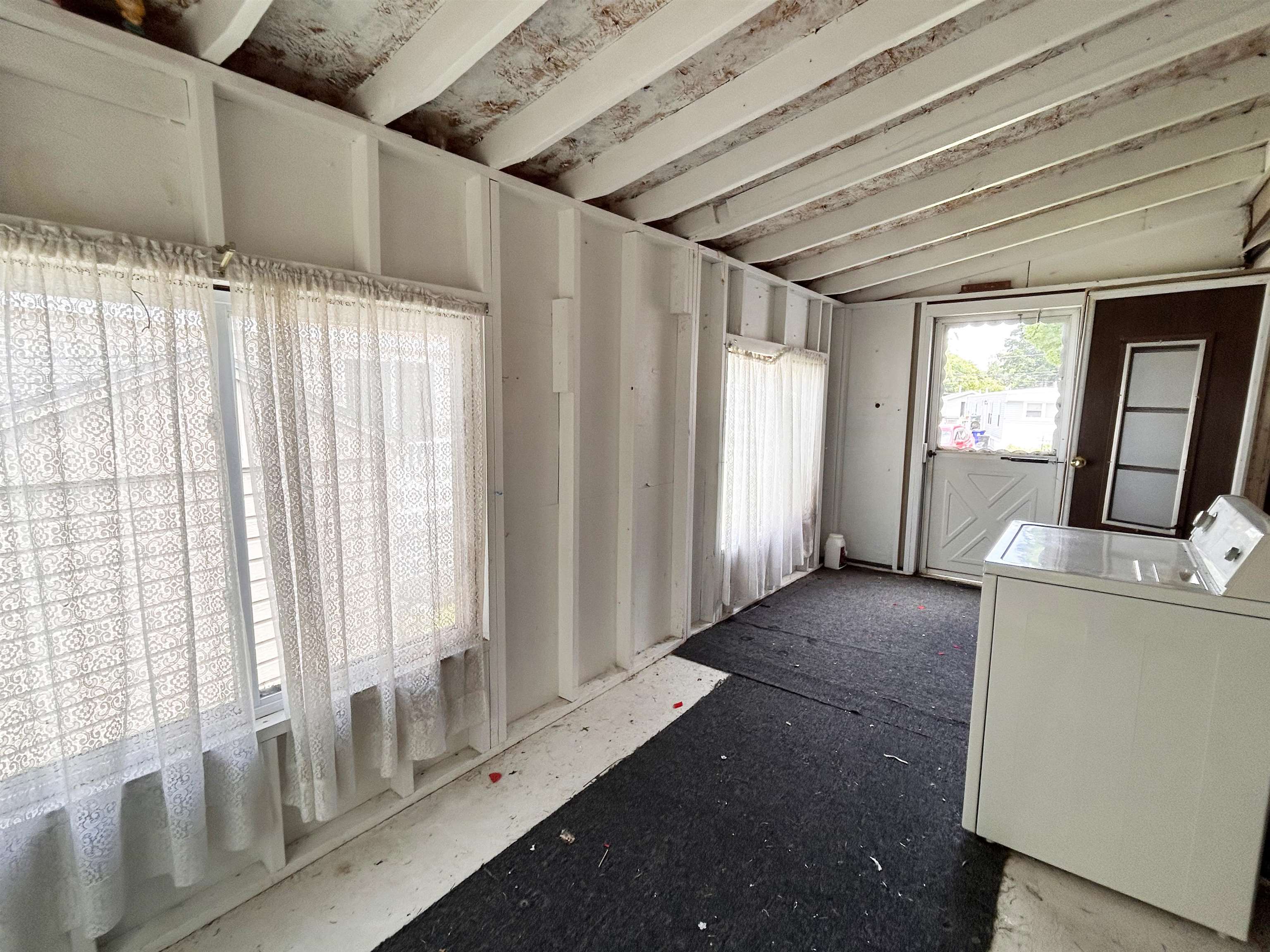 3 Willow St, Exeter, NH 03833