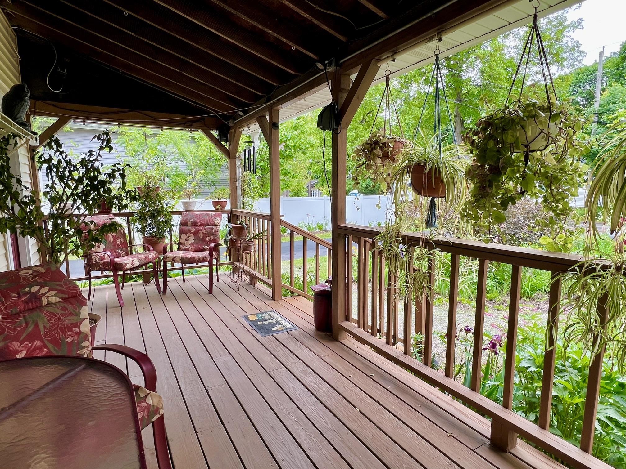29 Spaulding St, Milford, NH 03055