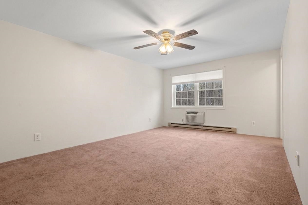 39 Ernest Ave #202, Exeter, NH 03833