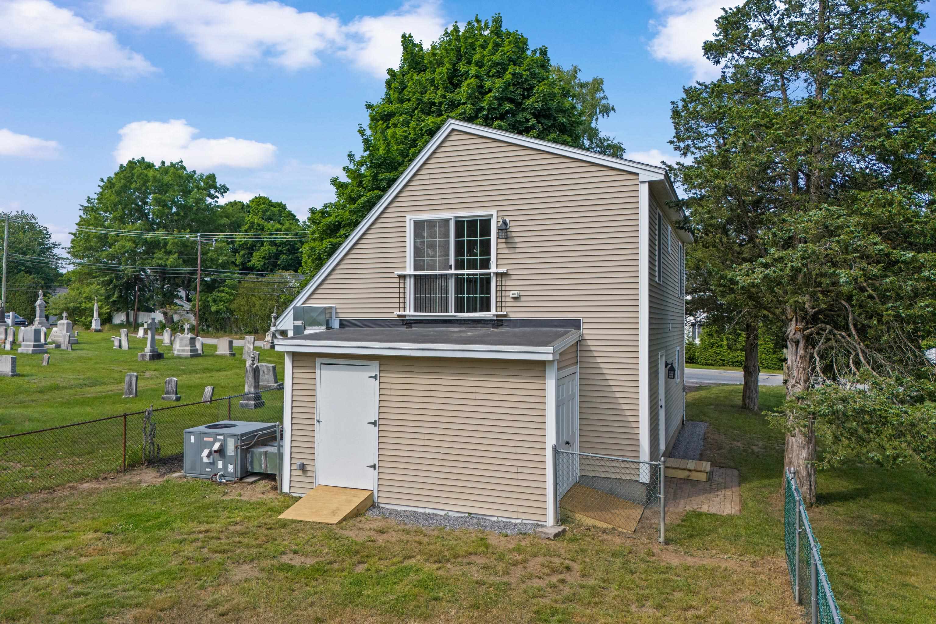 55 Stark Ave, Dover, NH 03820