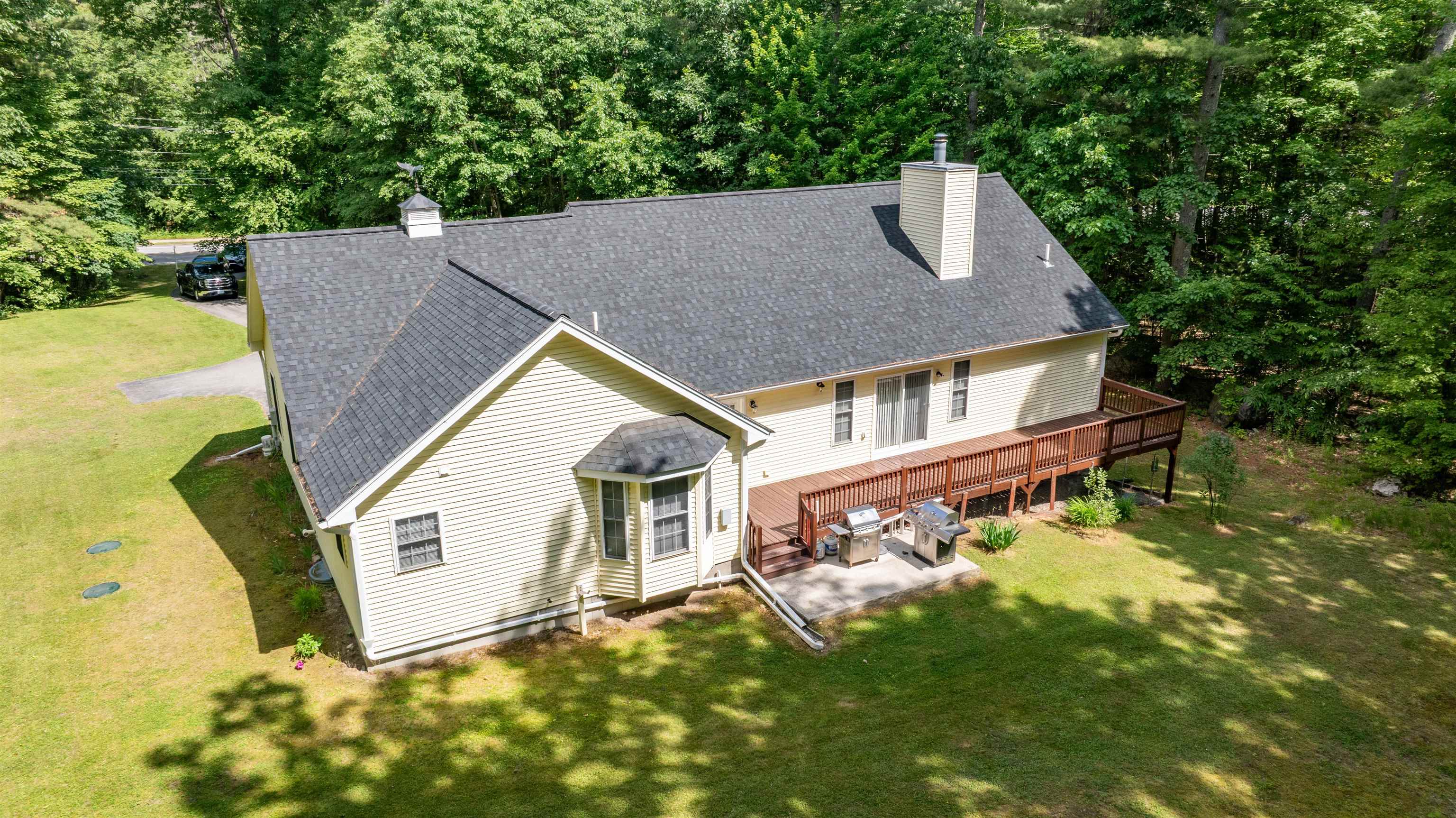 120 Camp Sargent Rd, Merrimack, NH 03054