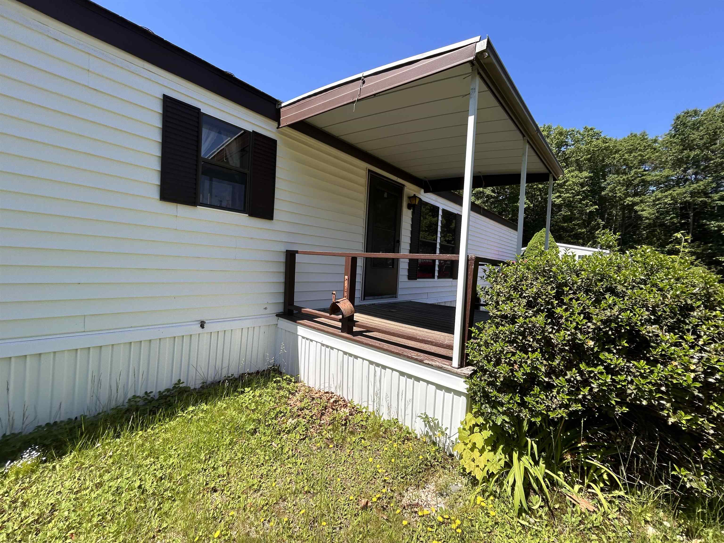 37 Monadnock Dr, Rochester, NH 03867