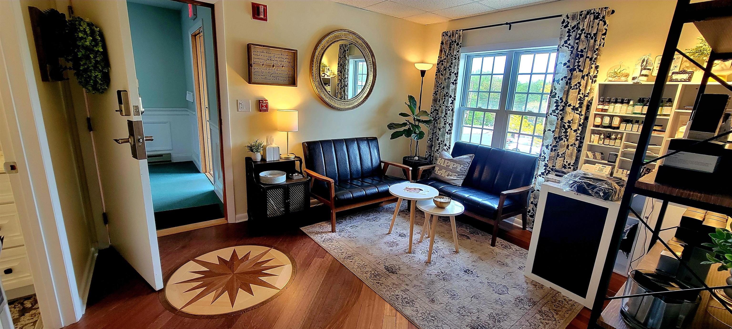 2 Mary E Clark Dr #7, Hampstead, NH 03841