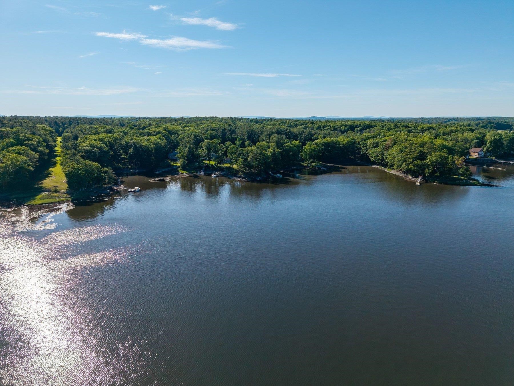 267 Durham Point Rd, Durham, NH 03824