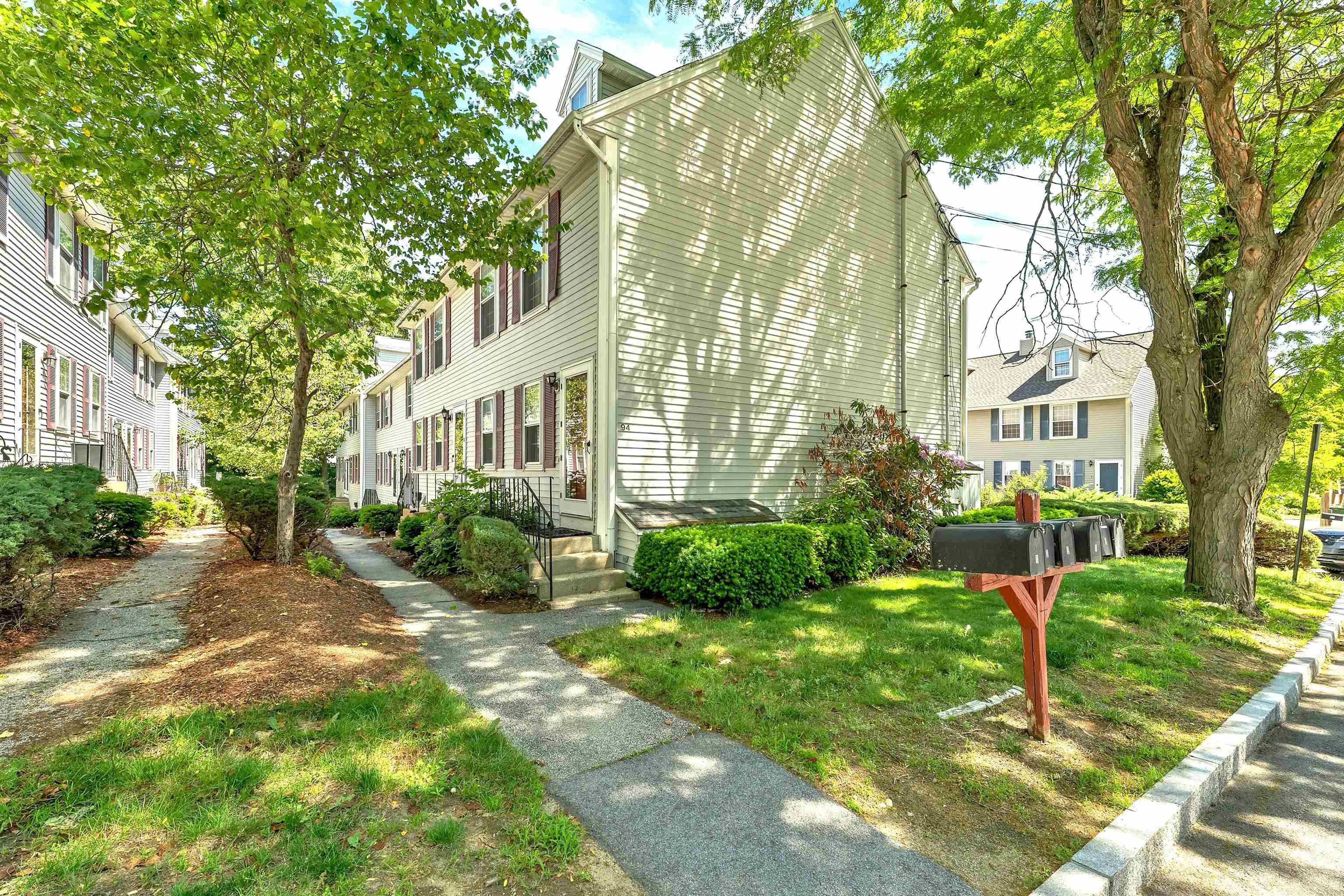 94 Beech Hill Ave #5, Manchester, NH 03103