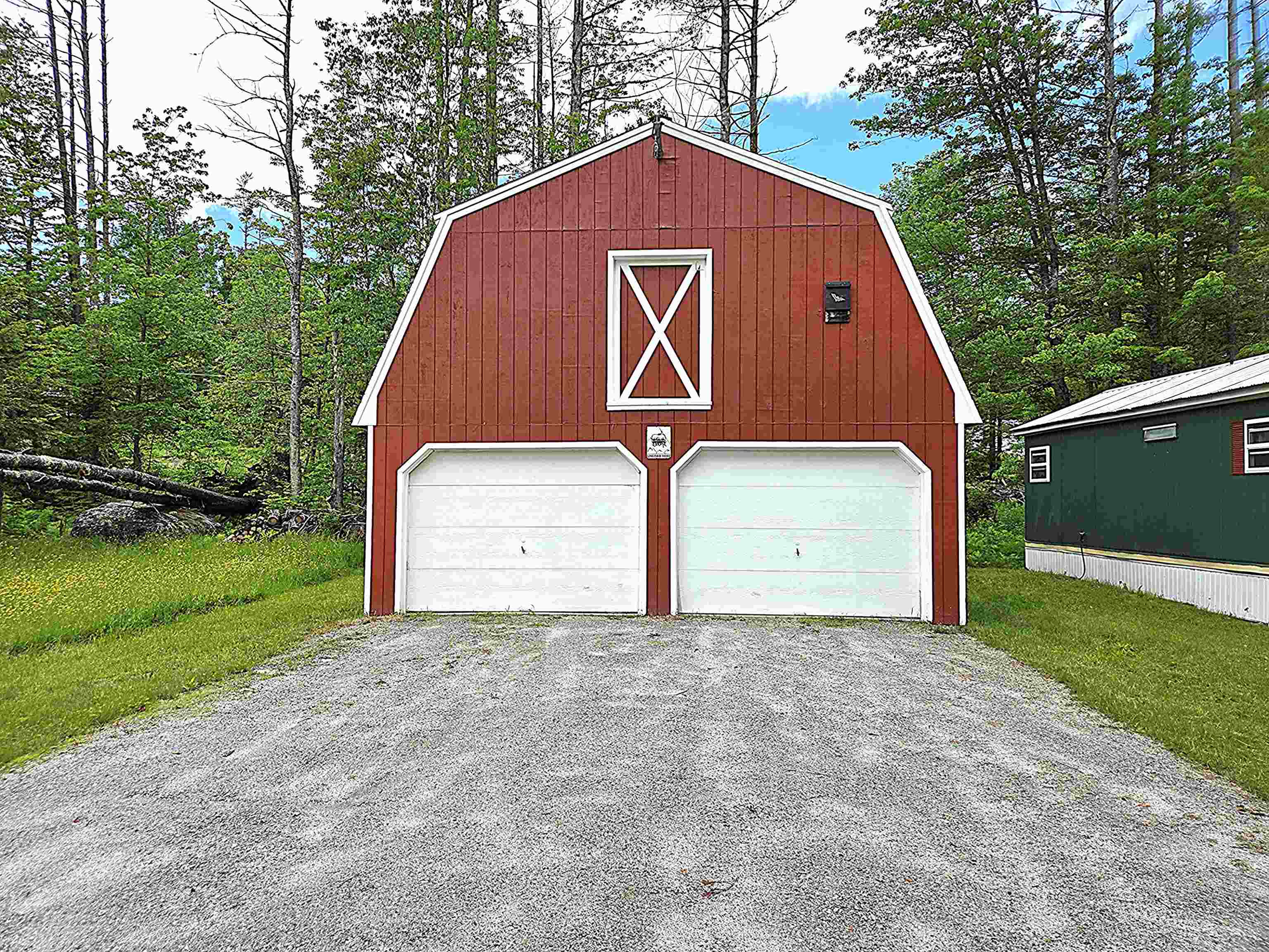 33 Sanborn Rd, Plymouth, NH 03264