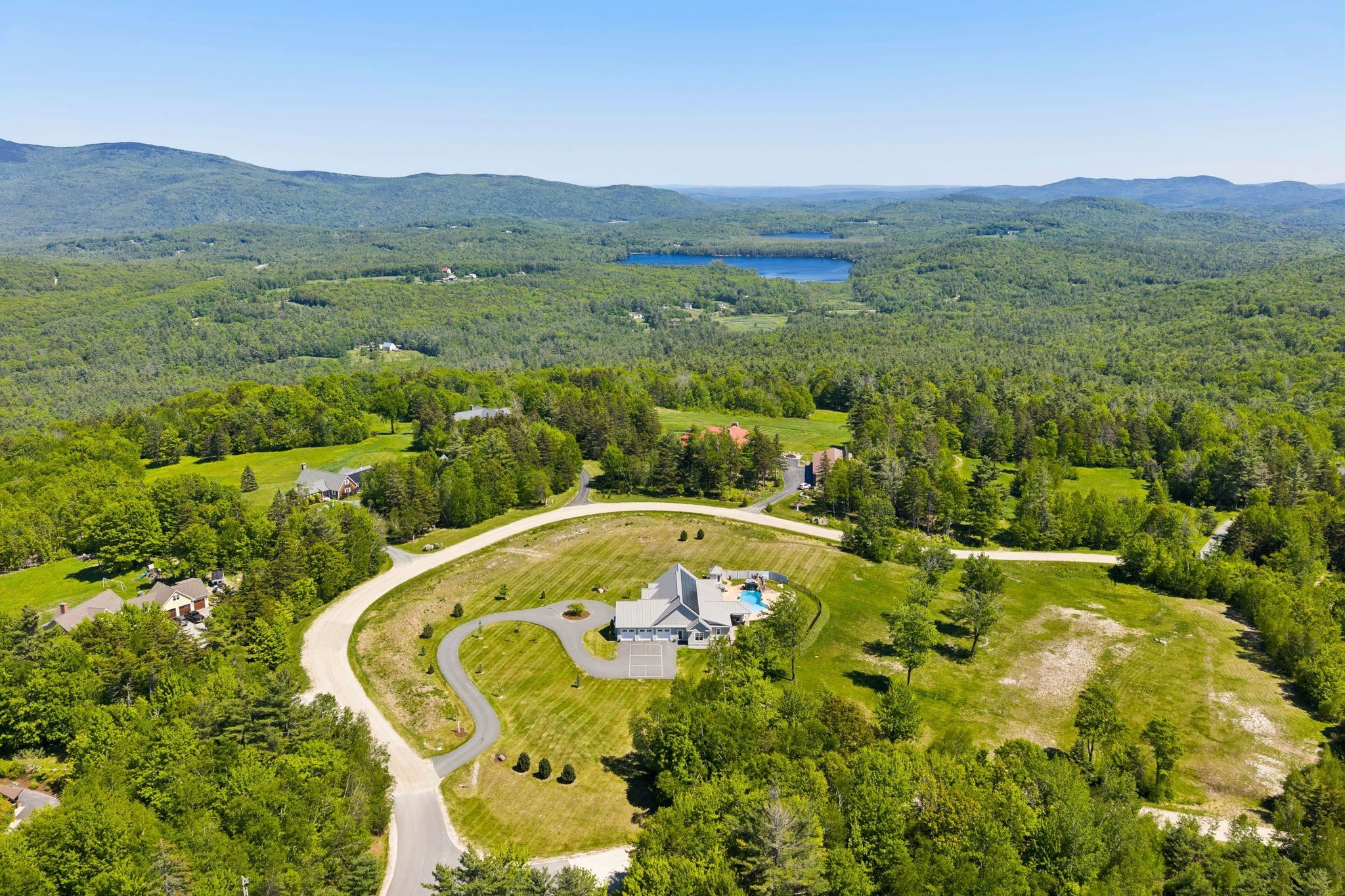 125 Summit Rd, Sutton, NH 03260