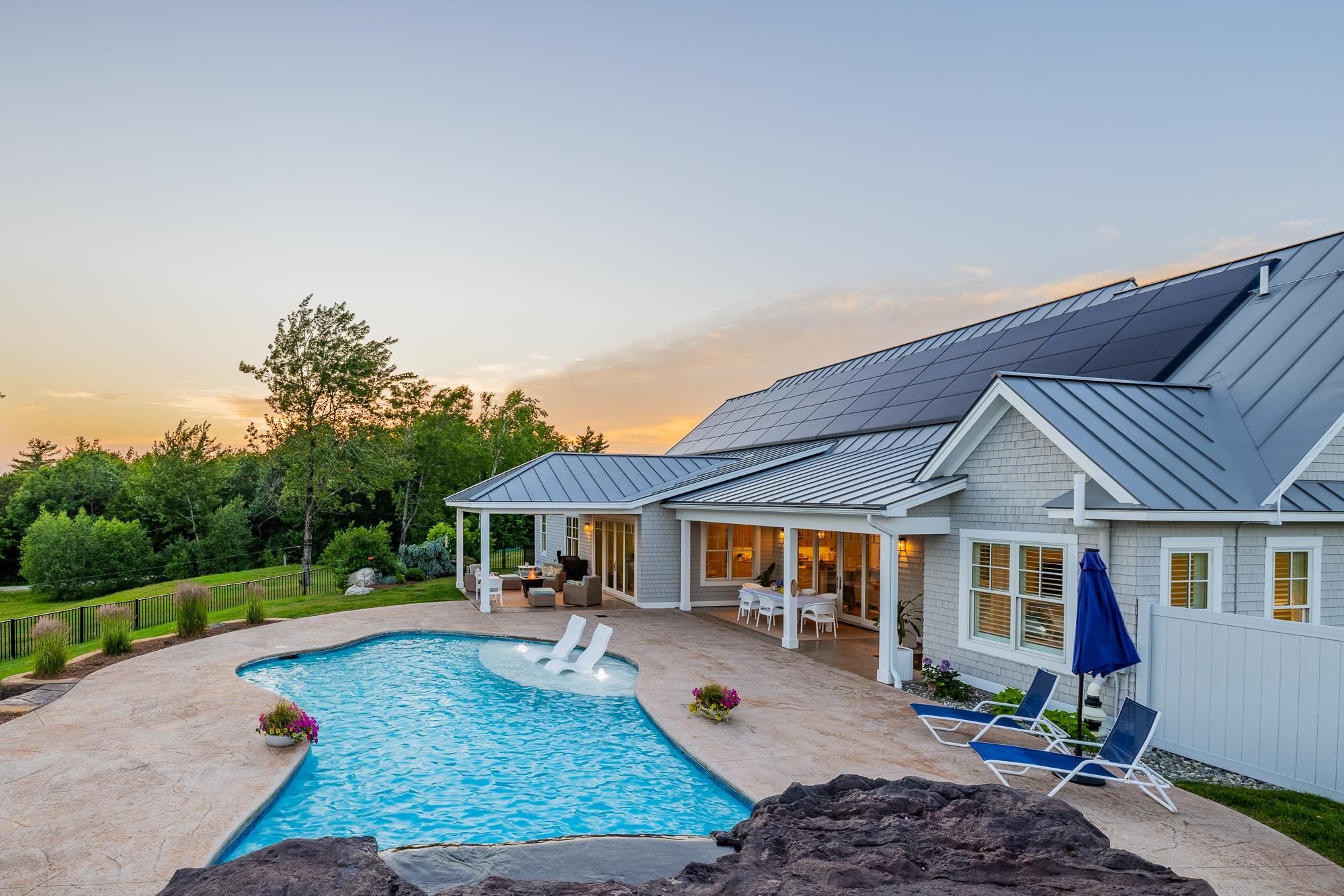 125 Summit Rd, Sutton, NH 03260