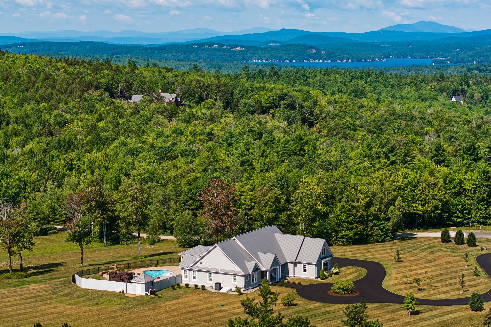 125 Summit Rd, Sutton, NH 03260