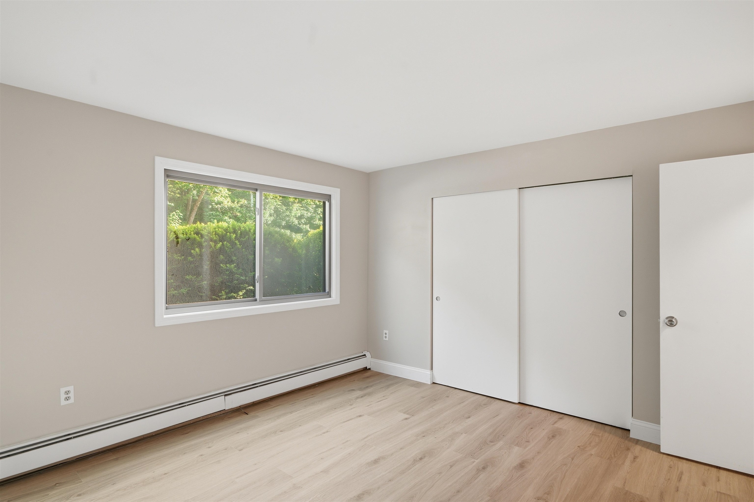 8 Strawberry Bank Rd #9, Nashua, NH 03062