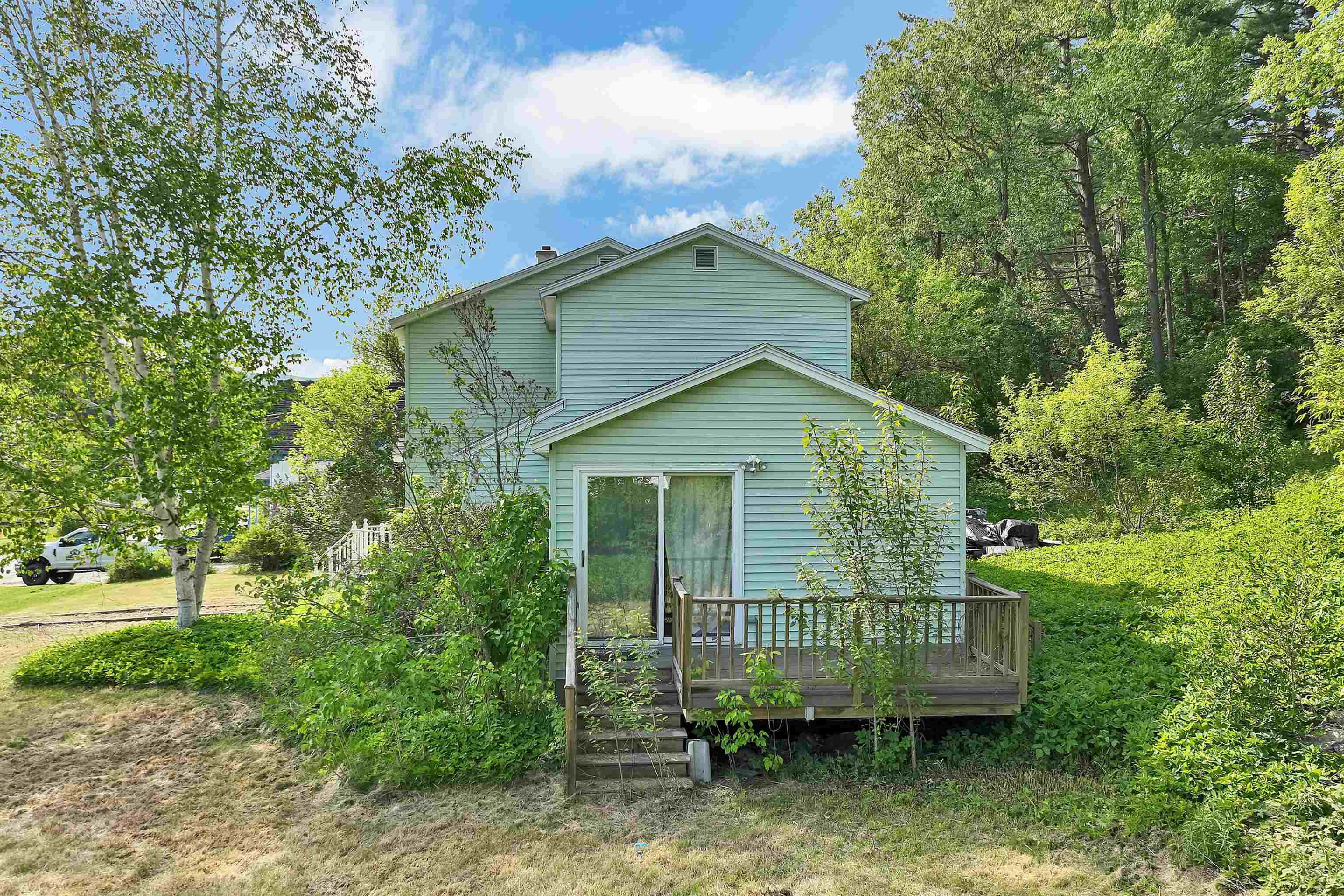 50 Brown St, Whitefield, NH 03598