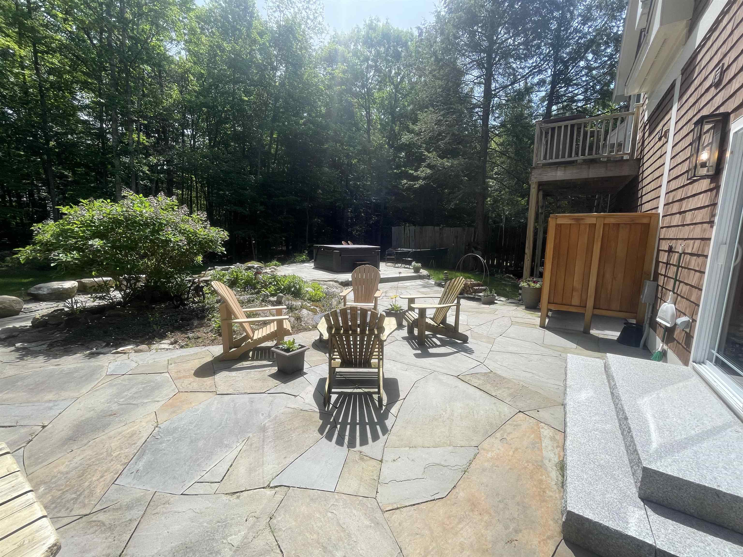 56 Kings Pine Rd, Wolfeboro, NH 03894