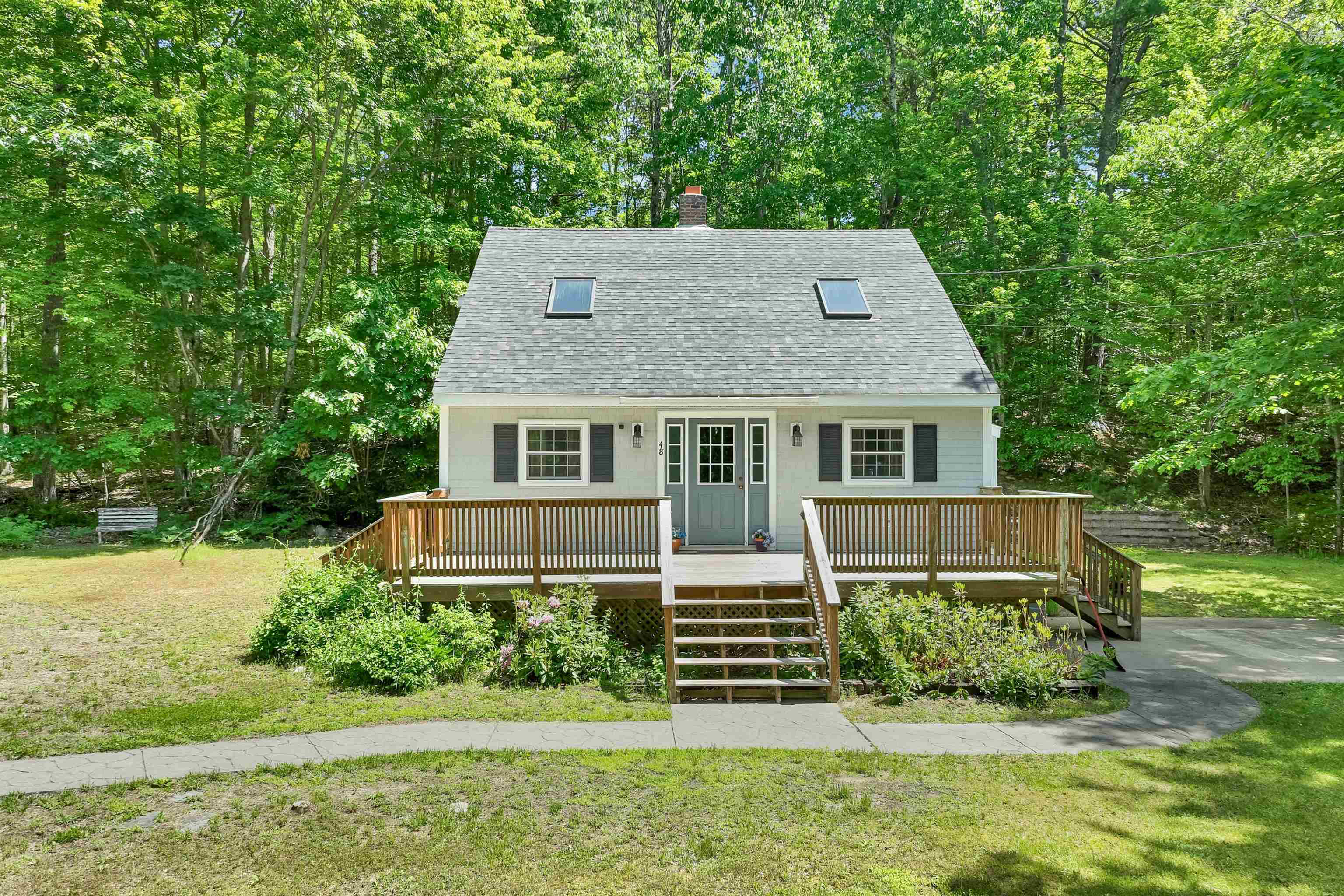 48 Independence Dr, Freedom, NH 03836