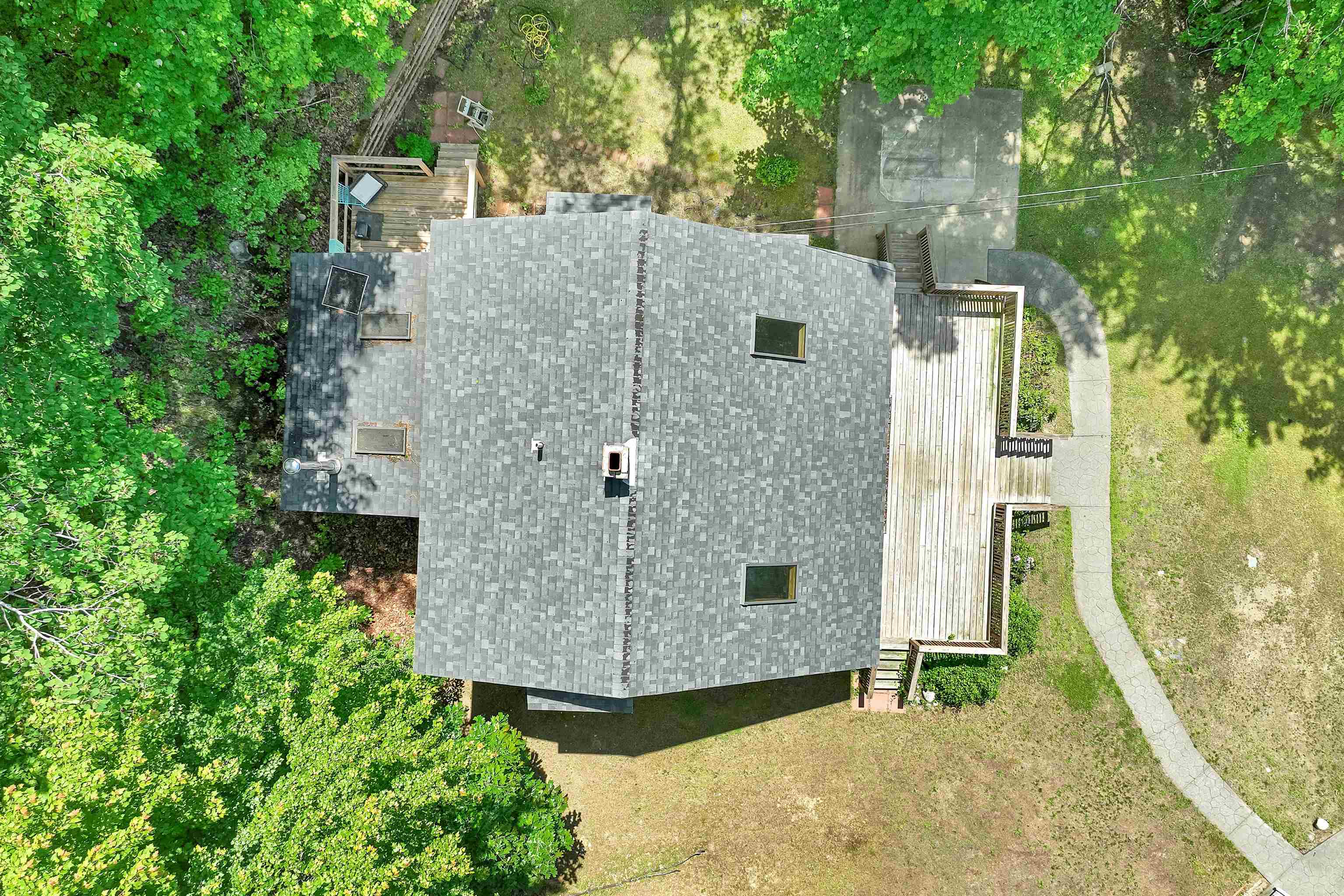 48 Independence Dr, Freedom, NH 03836