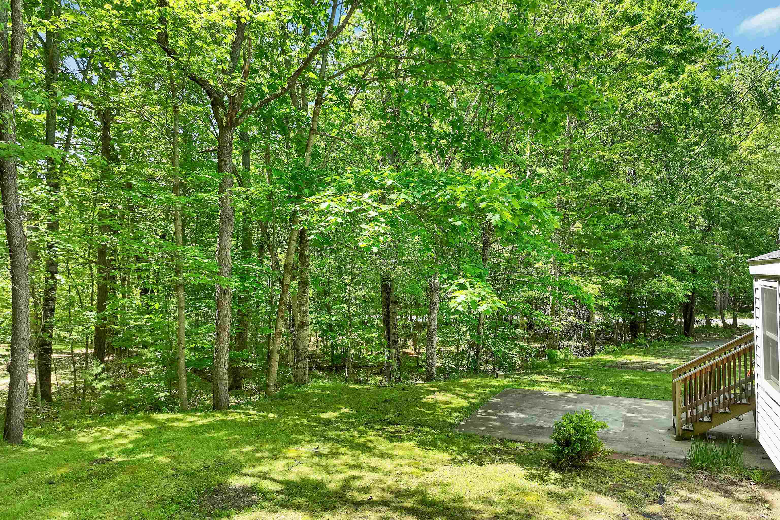 48 Independence Dr, Freedom, NH 03836