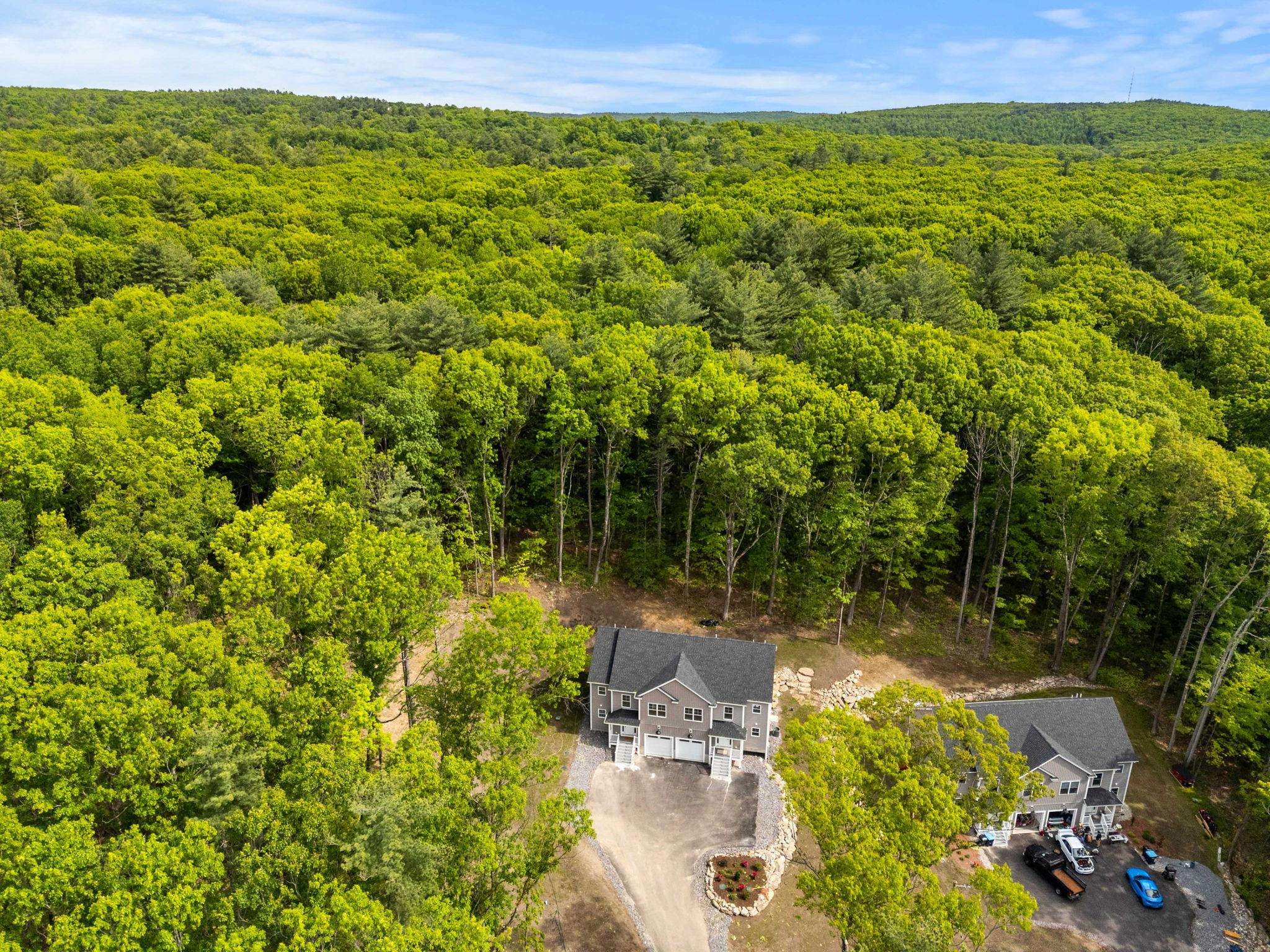 21 Speare Rd #A, Hudson, NH 03051