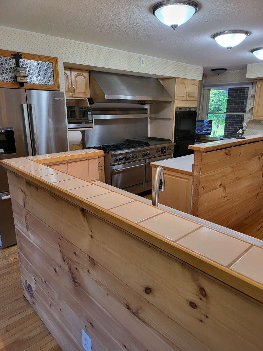 86 Hewitt Rd, Claremont, NH 03743
