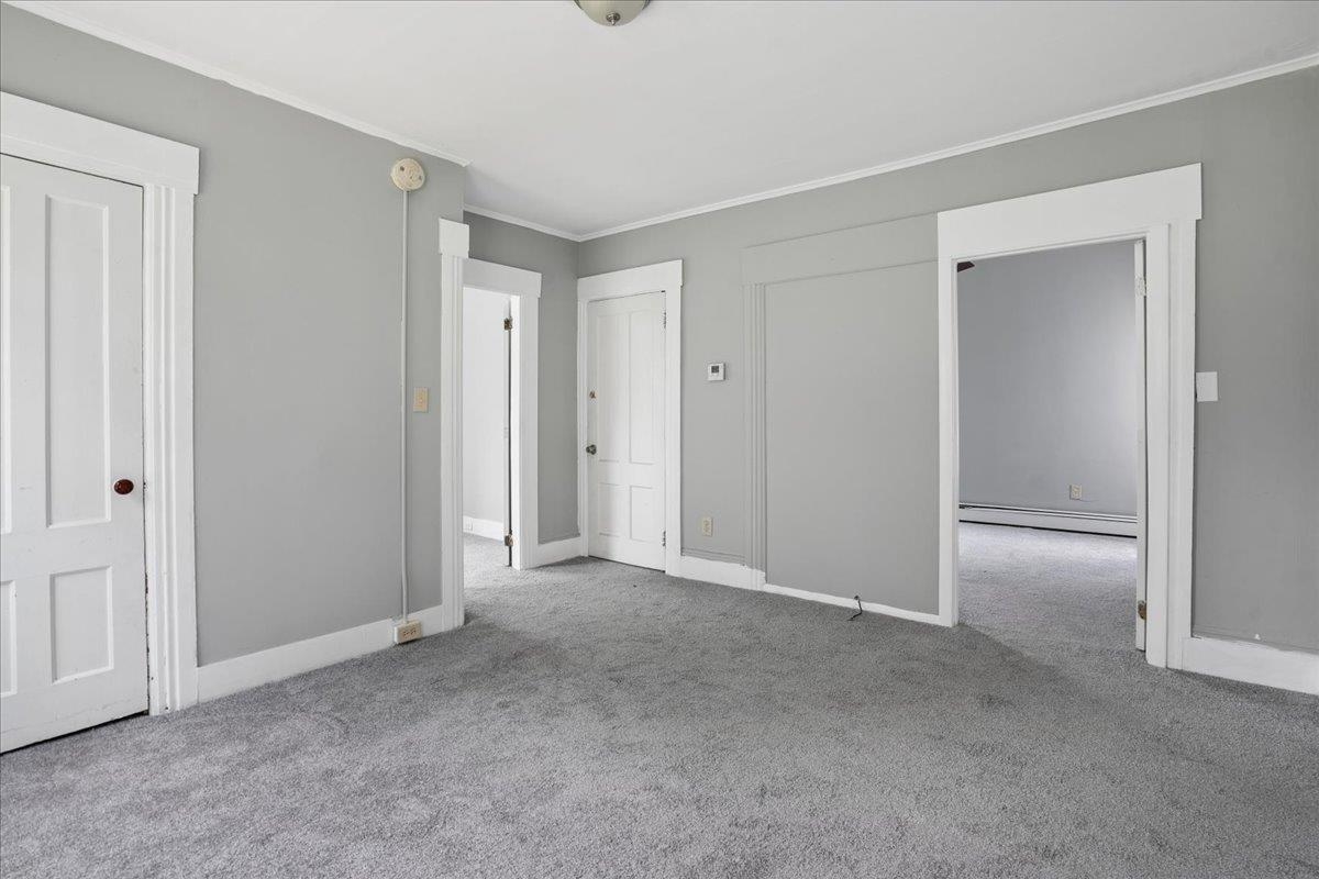 1st Floor Living Room 26002774