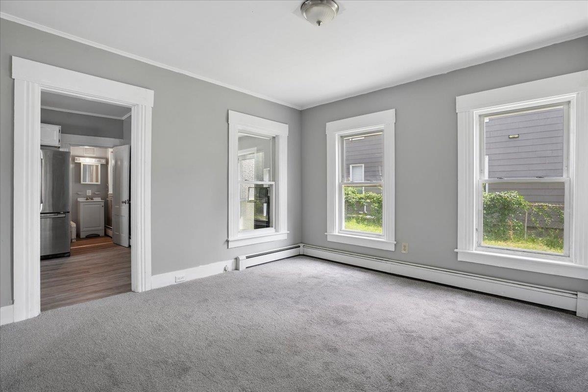 1st Floor Living Room 26002775