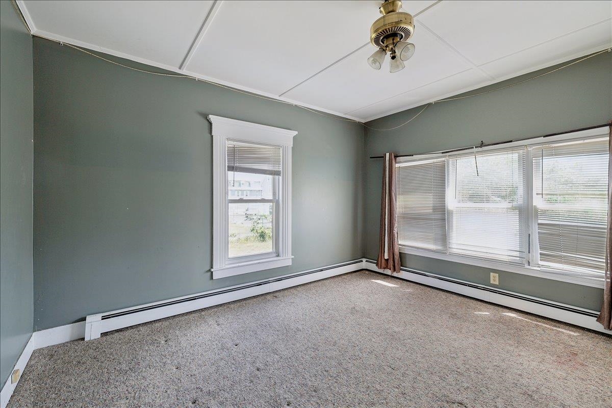 336 Spruce St, Manchester, NH 03103