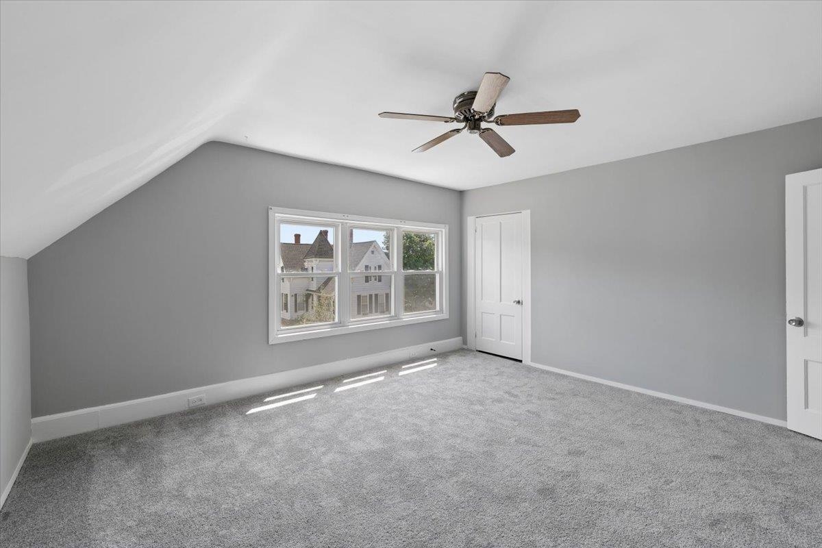 336 Spruce St, Manchester, NH 03103
