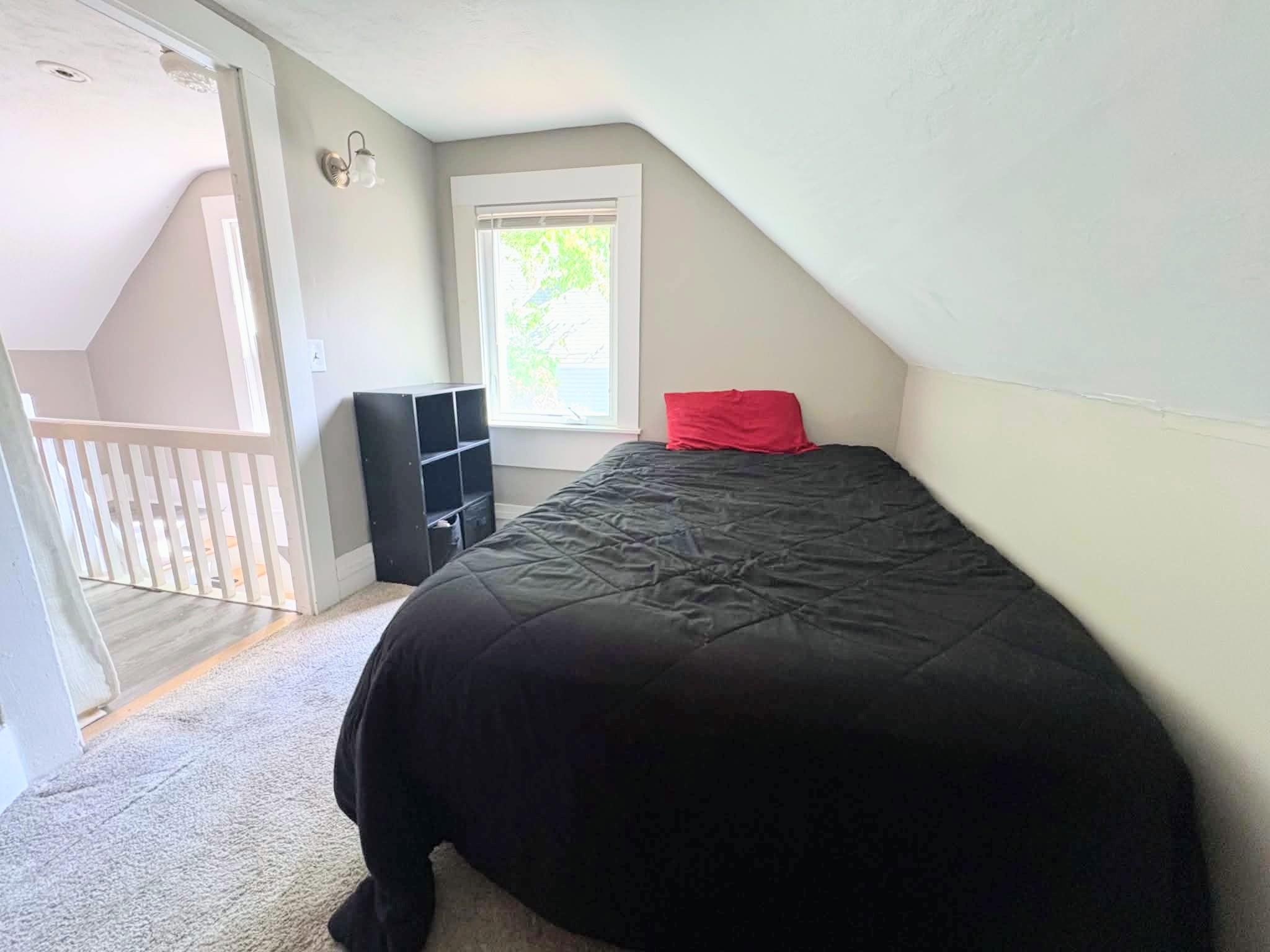 107 West Bow St, Franklin, NH 03235