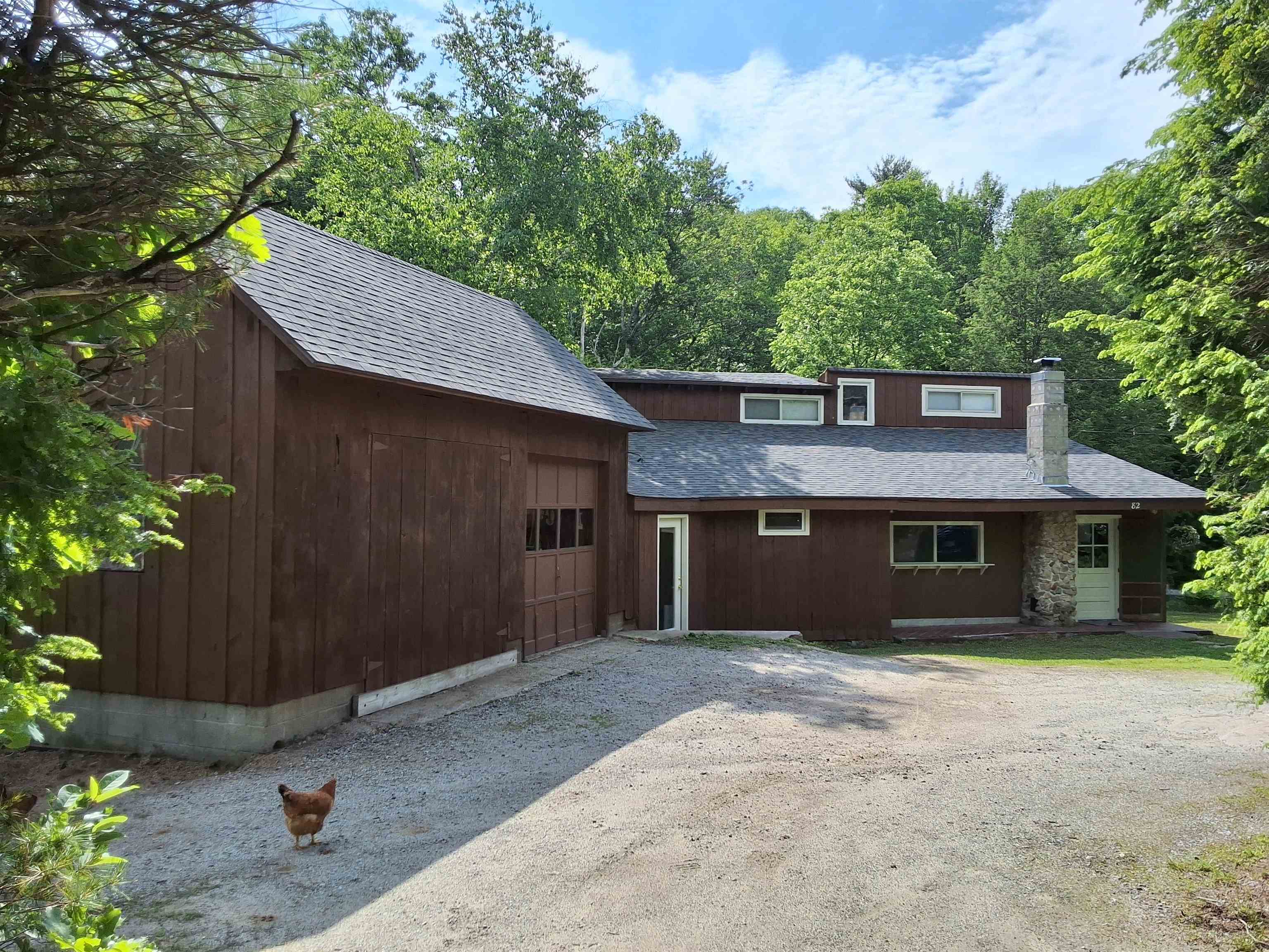 82 Detour Rd, Webster, NH 03303