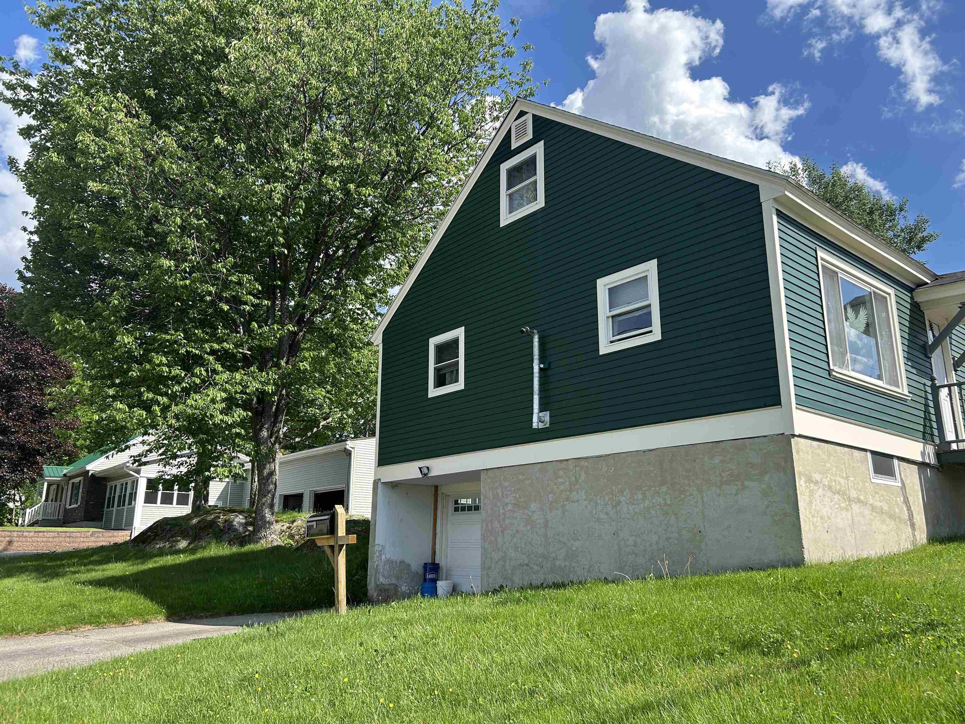 80 Maynesboro St, Berlin, NH 03570