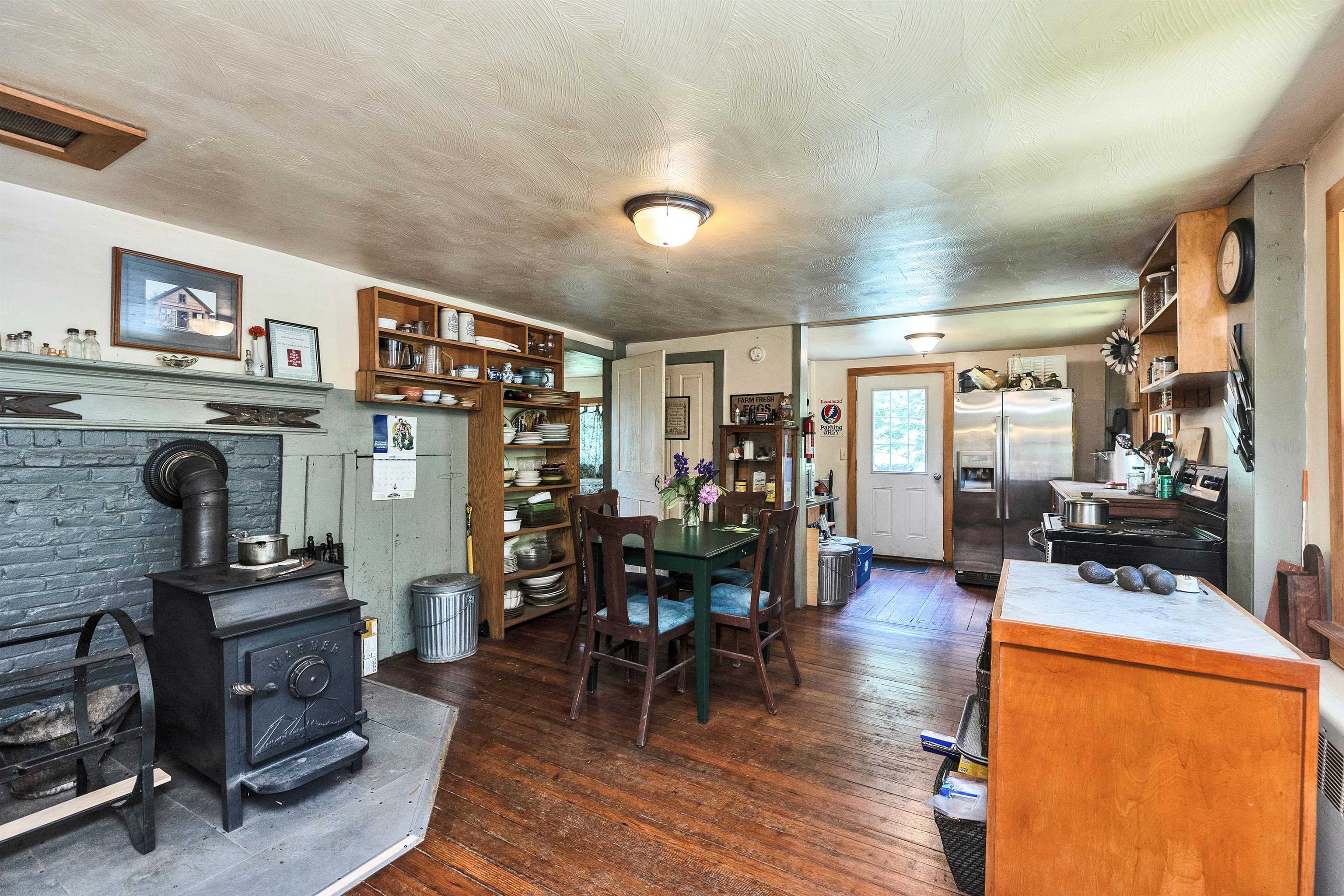182 Perry Rd, New Ipswich, NH 03071