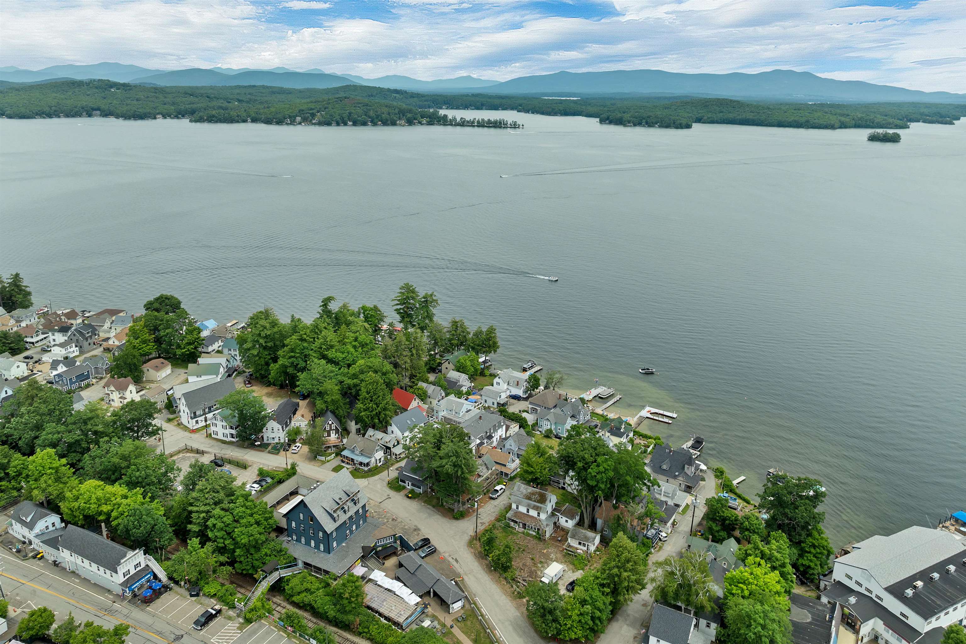 7 Baker Ave #6, Laconia, NH 03246