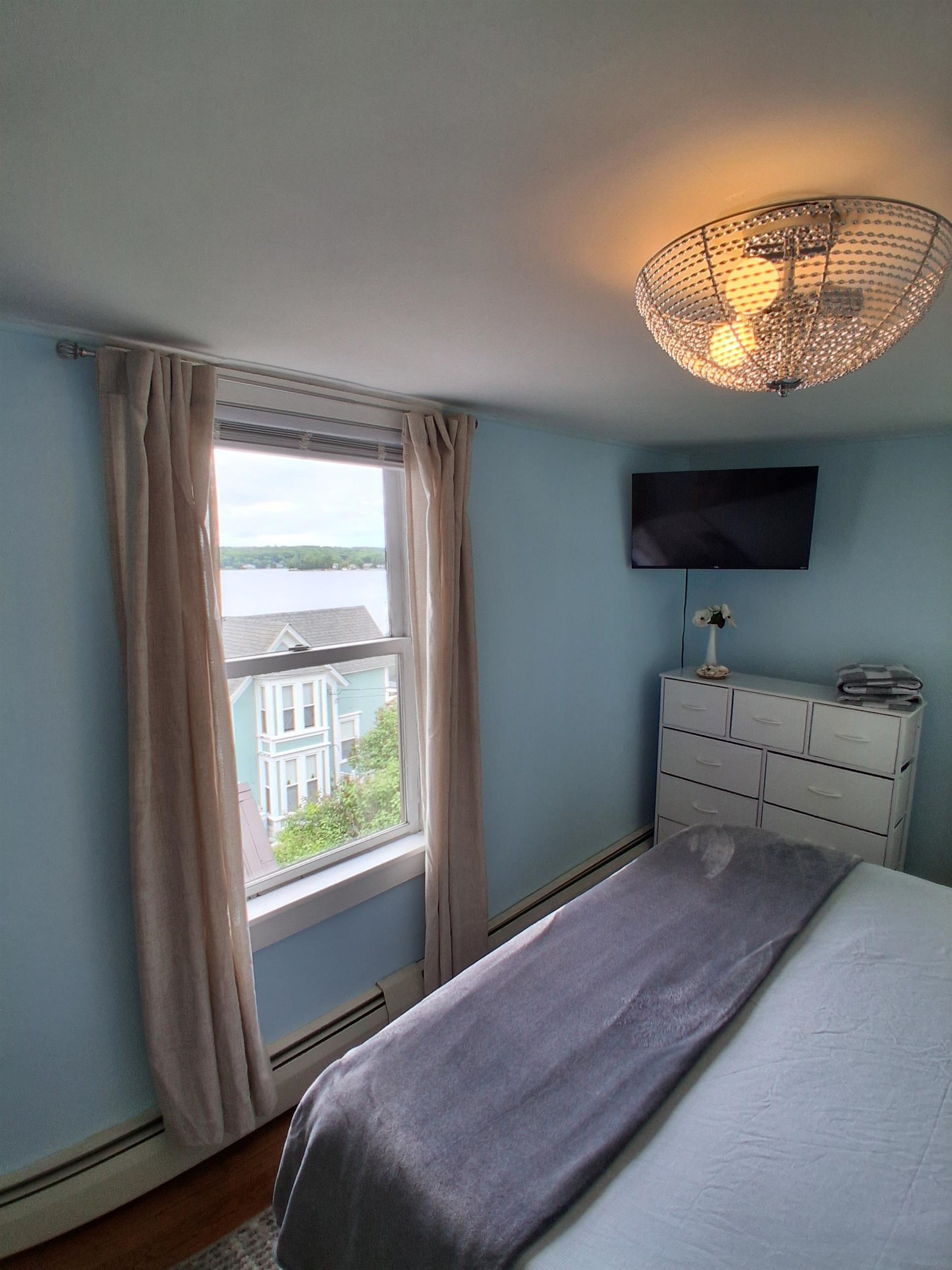 7 Baker Ave #6, Laconia, NH 03246