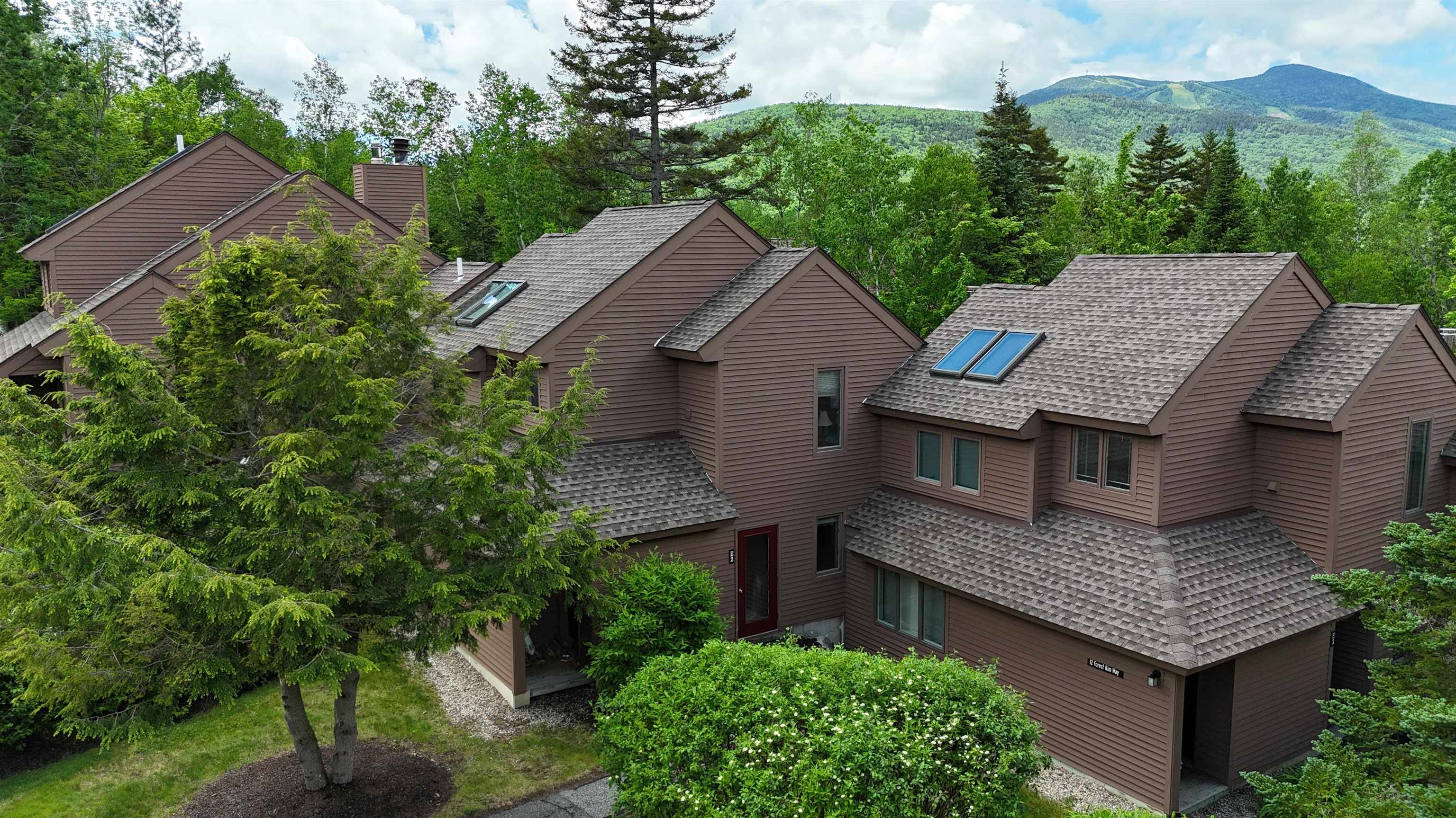 Waterville Valley NH&nbsp;Condo for sale $558,000 $413 per sq.ft.